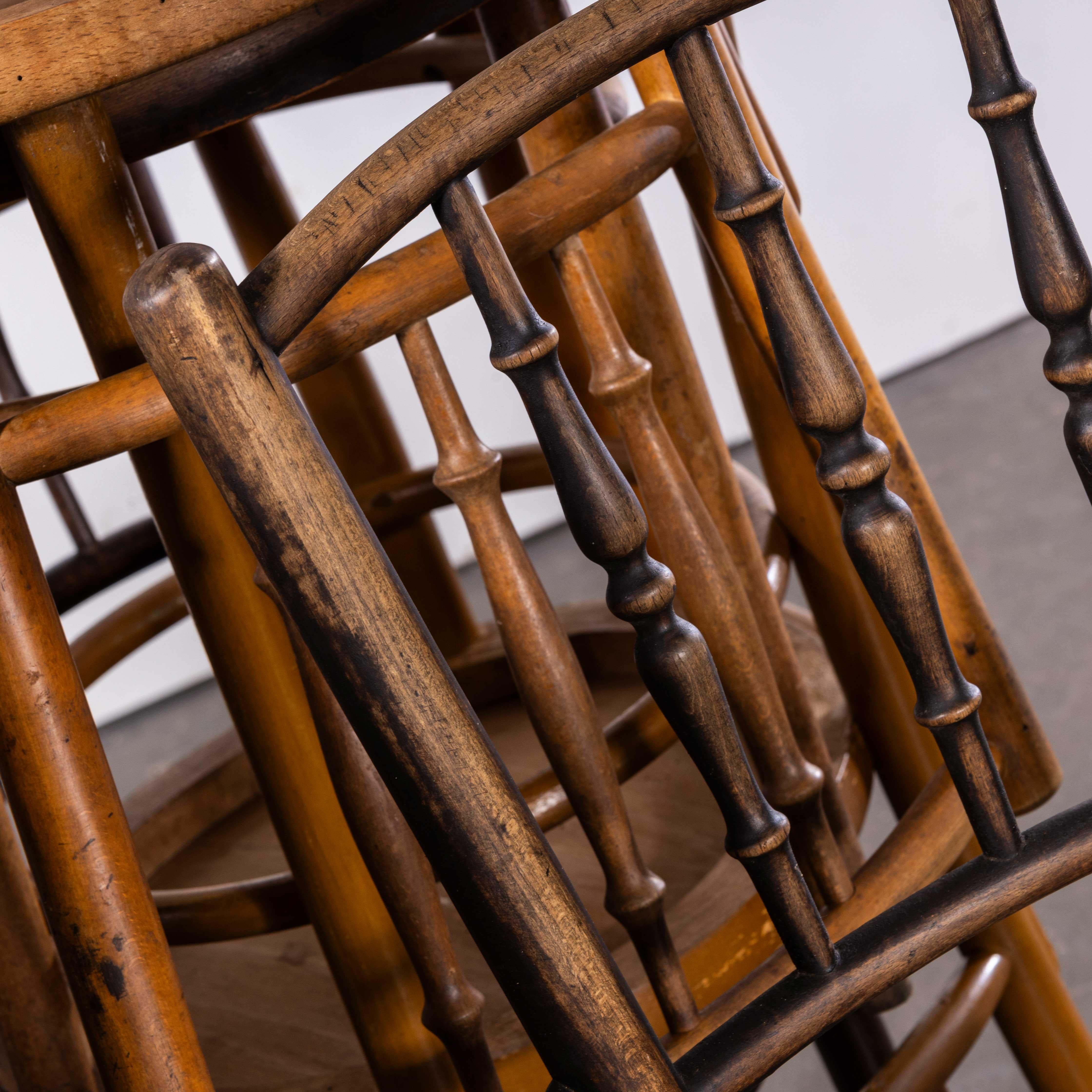 1940's Bentwood Debrecen Spindle Back Dining Chairs - Mixed - Good Qty Av In Good Condition For Sale In Hook, Hampshire