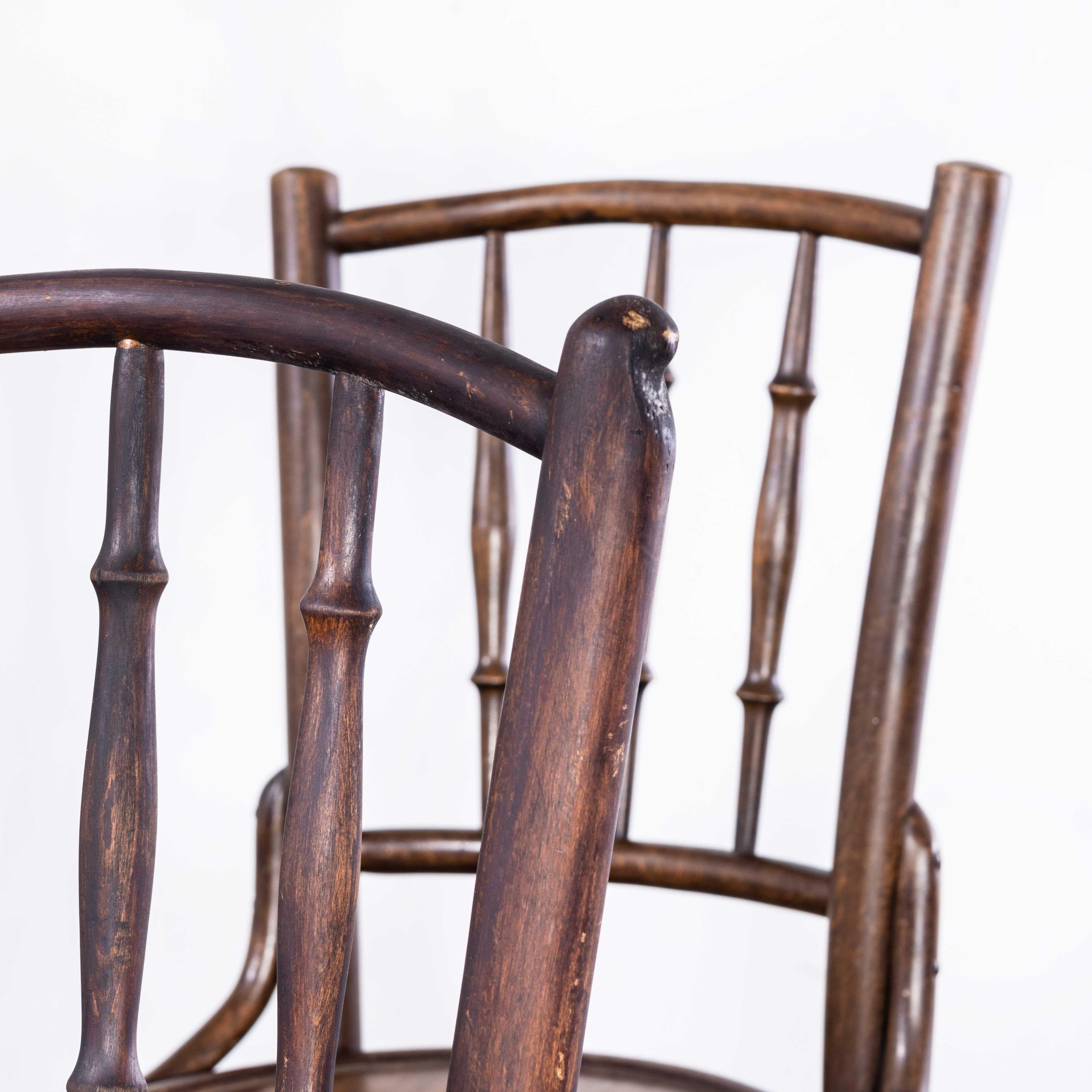 1940s Bentwood Debrecen Spindle Dining Chairs, Set of Seven For Sale 3