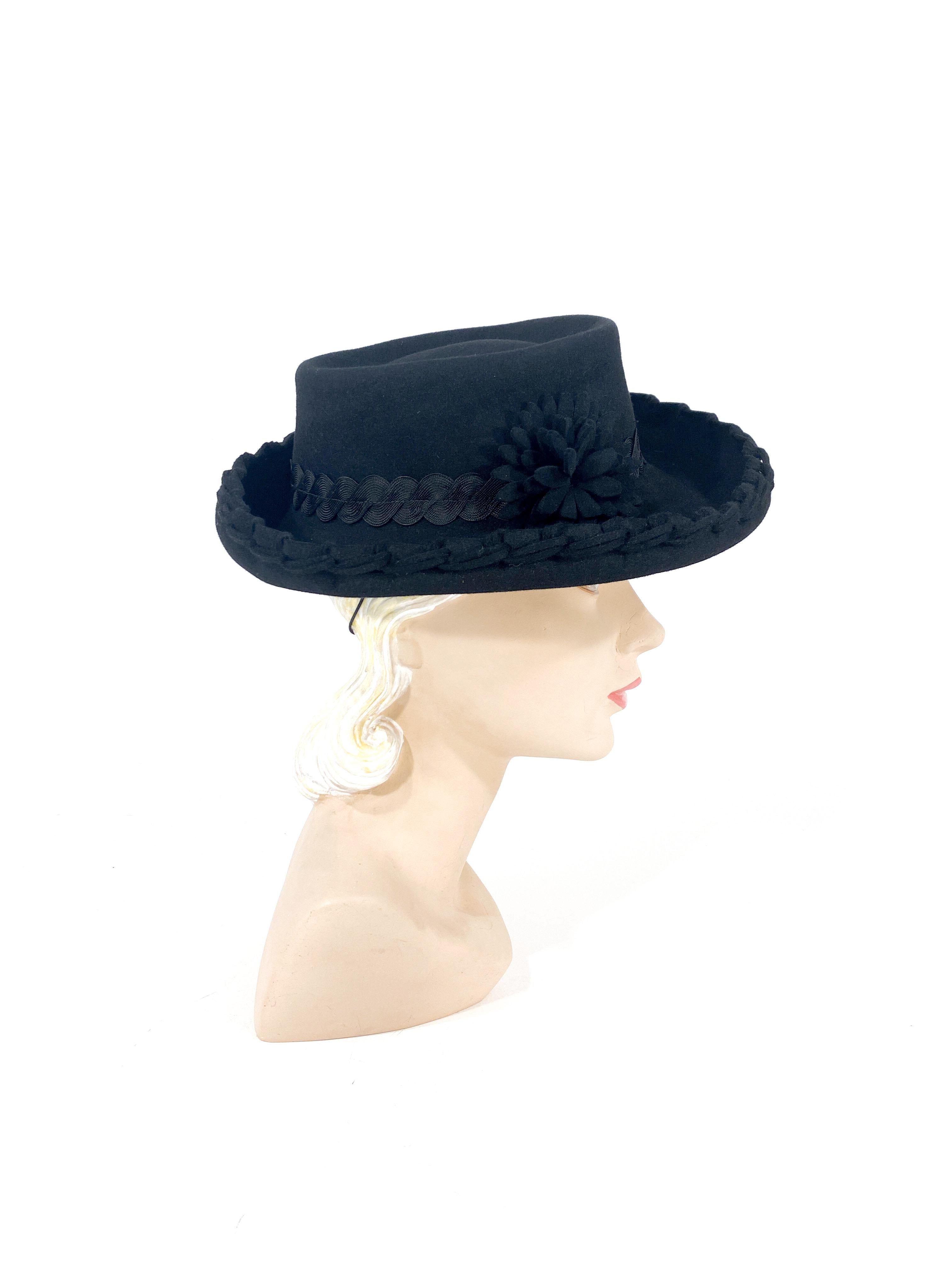 1940s Black Cashmere Feminine Pork Pie Hat In Good Condition In San Francisco, CA