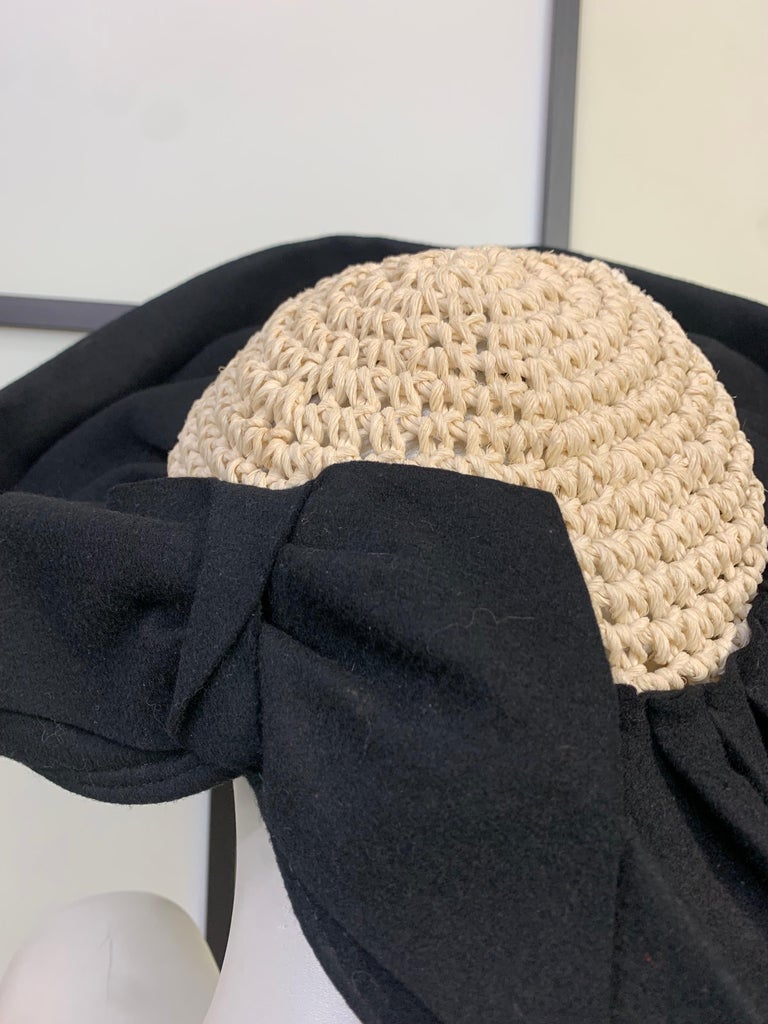 1940s Black Felt and Cream Crochet Halo Crown Hat w Broad  display picture 1