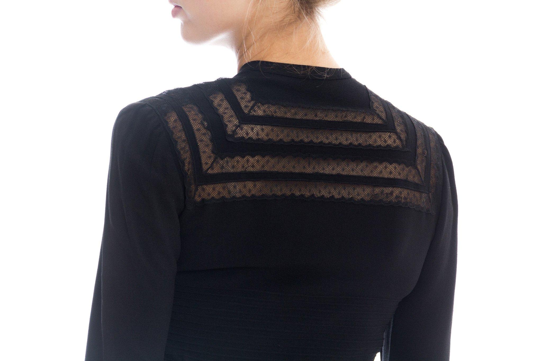 Robe à manches longues en crêpe de rayonne noir des années 1940 avec empiècement en dentelle et corsage à épingles en vente 3