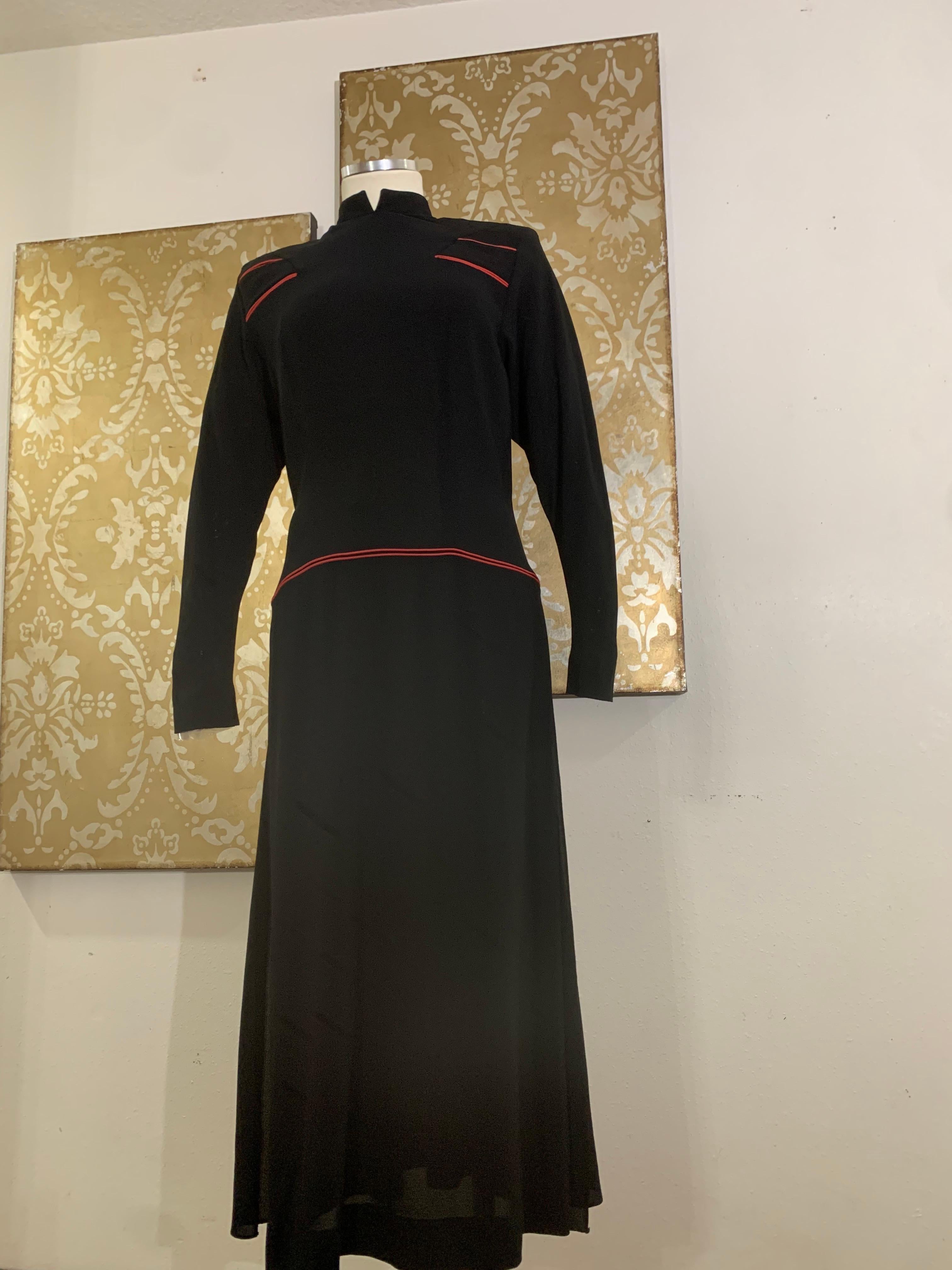 1940s Black Rayon Crepe Military-Inspired Tailored Day Dress w Red Piping For Sale 10