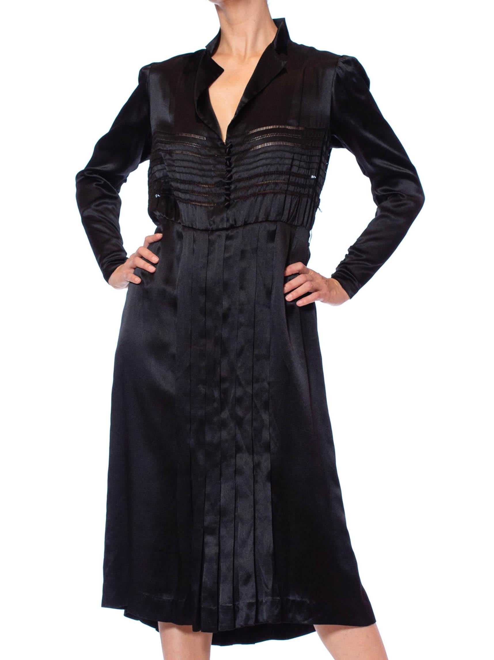 1940'S Black Silk Charmeuse Button Front Couture Detailed Dress From Paris For Sale 5