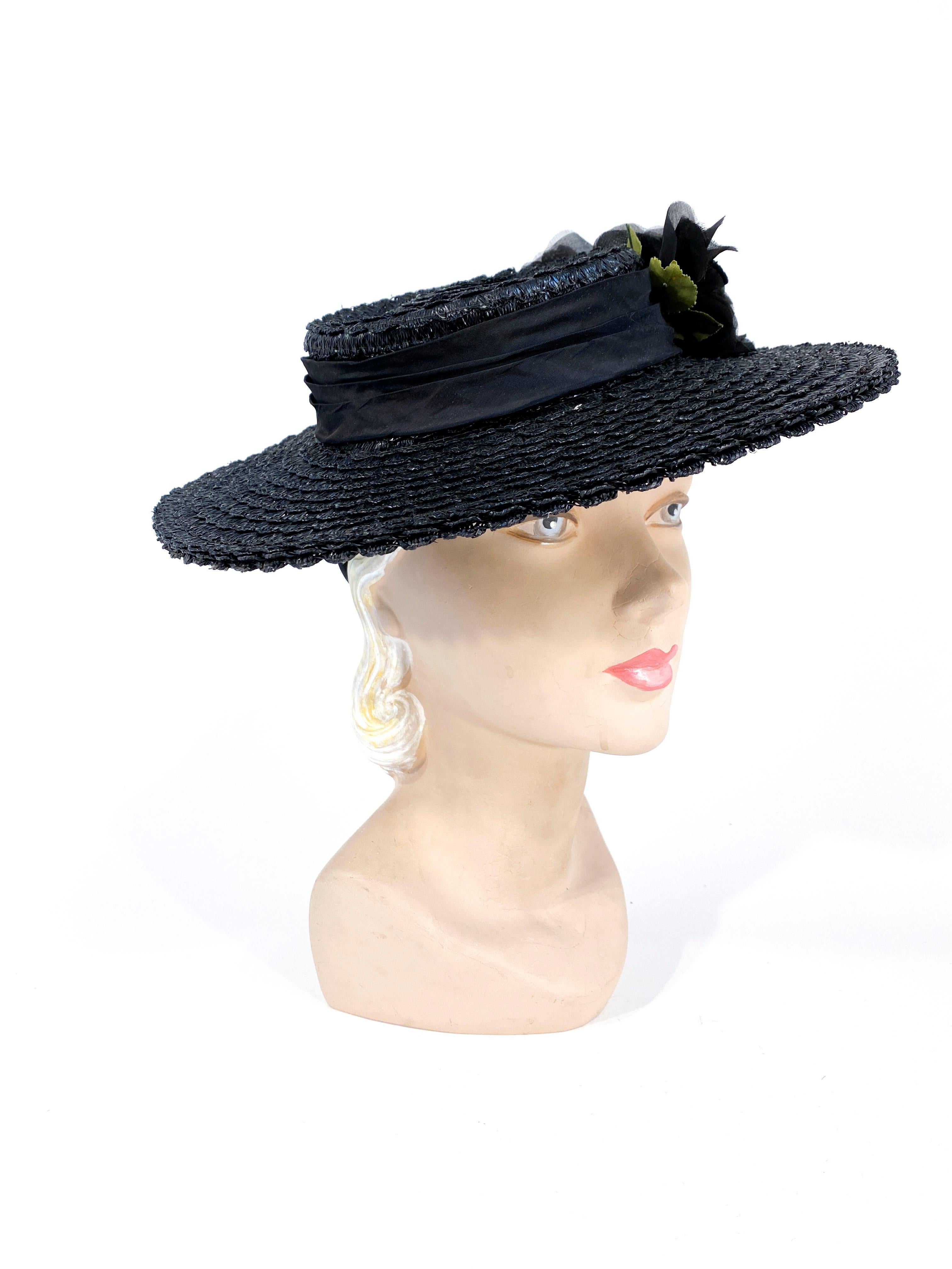 1940s Black Straw Hat with Silk Flower In Good Condition In San Francisco, CA