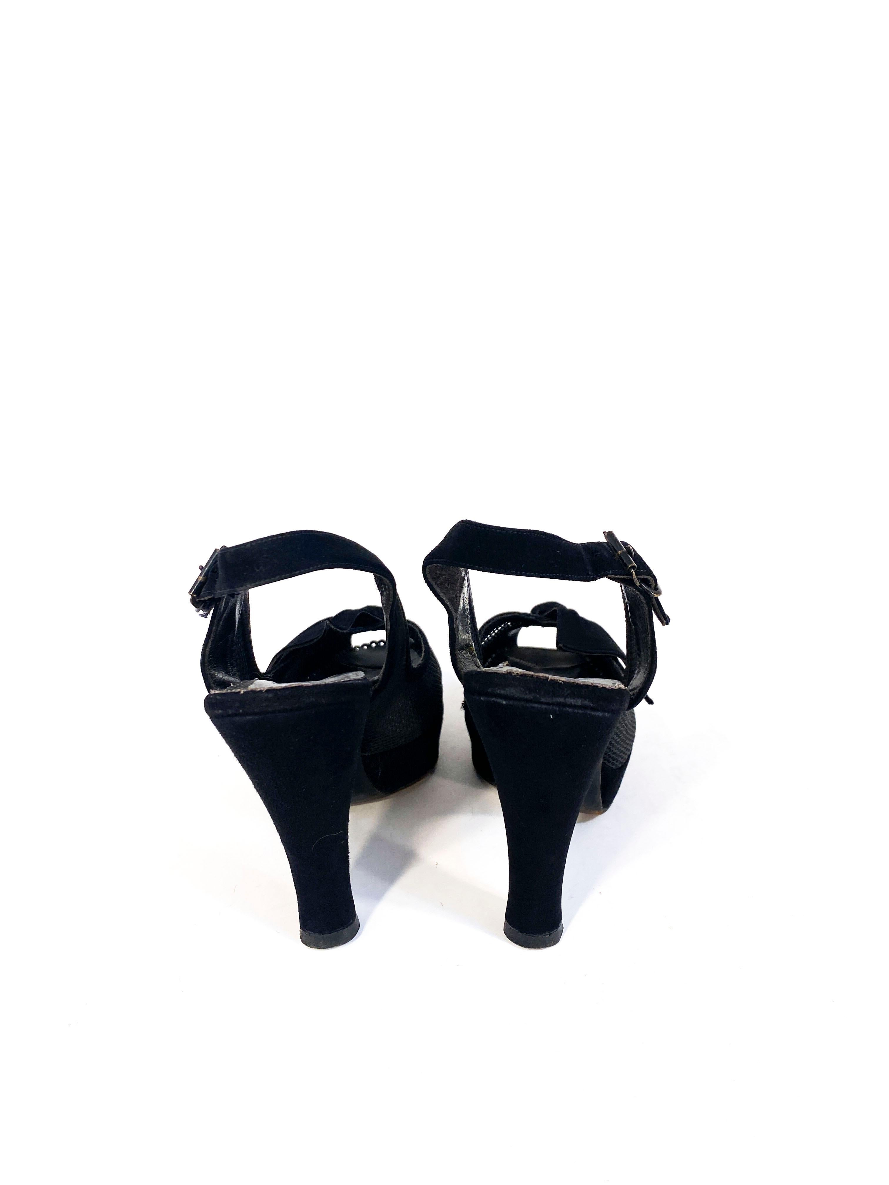 1940s Black Suede and Mesh Platform Heels In Good Condition For Sale In San Francisco, CA