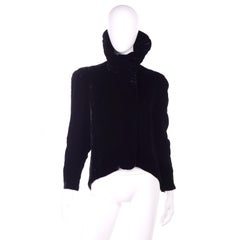 1940s Black Velvet Vintage Evening Jacket W Swing Back & Gathered Puff Sleeves