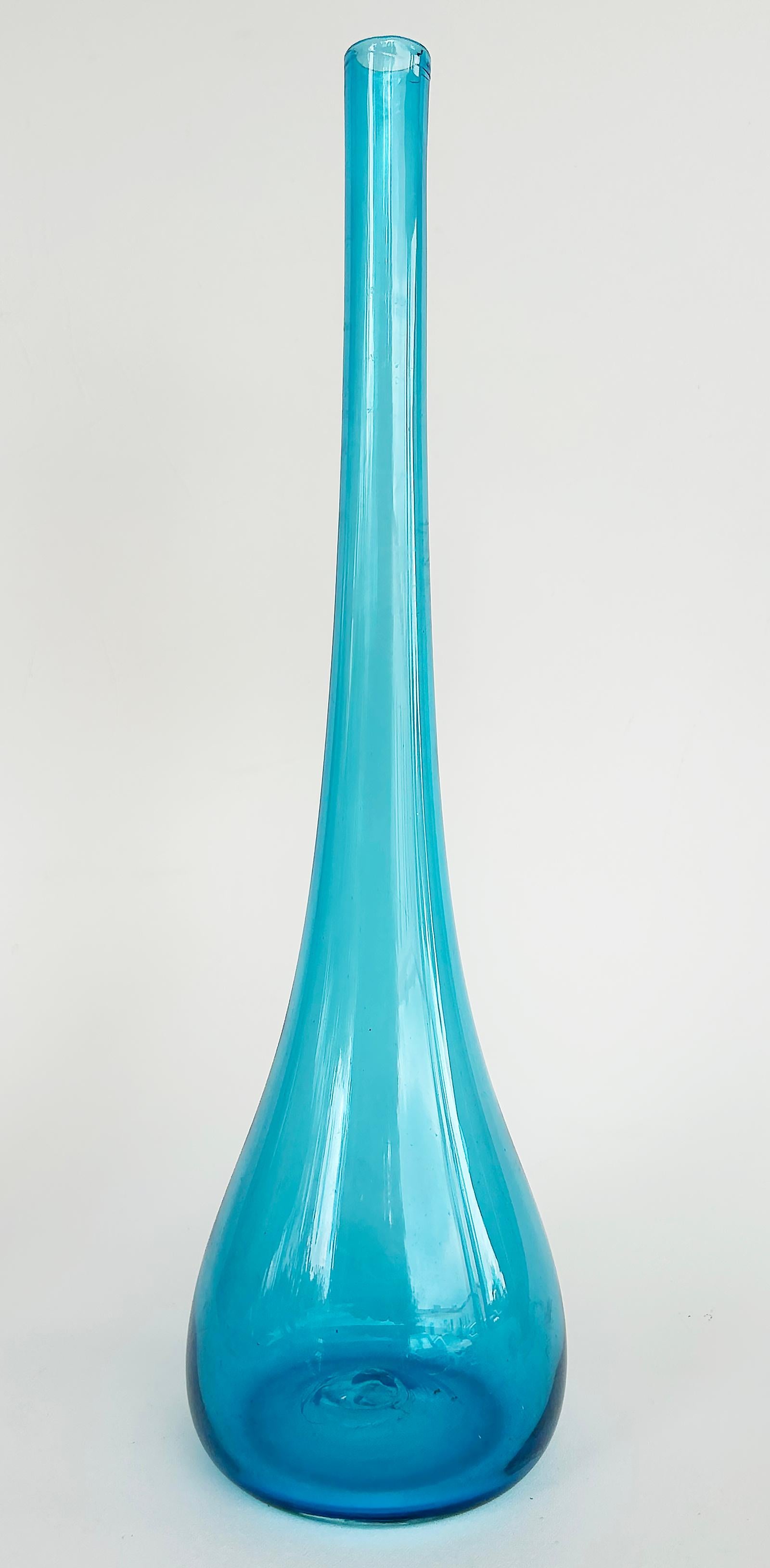 Vaso in vetro artistico Blenko degli anni '40 di Wayne Husted #4616 In condizioni buone in vendita a Miami, FL