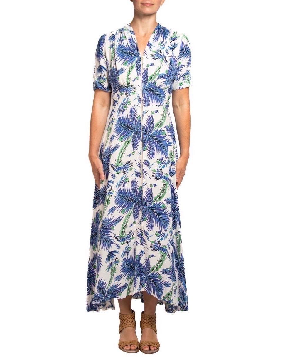 1940S Blue & White Cold Rayon Floral Print Zip-Front Dress In Excellent Condition For Sale In New York, NY
