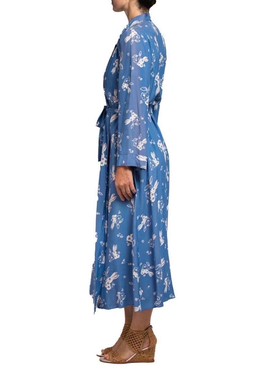 1940S Blue & White Cold Rayon Novelty  Bunny Print Wrap Dress In Excellent Condition For Sale In New York, NY