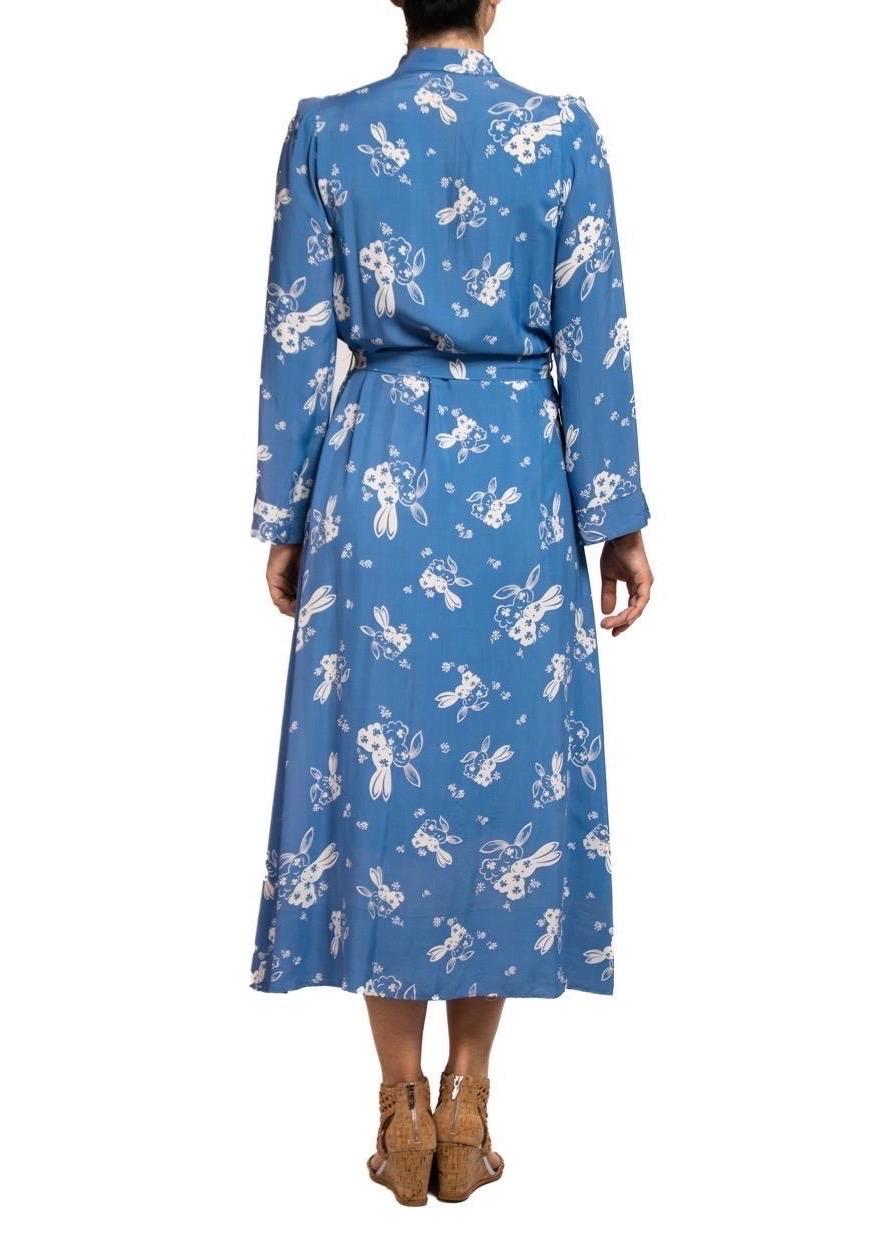 1940S Blue & White Cold Rayon Novelty  Bunny Print Wrap Dress For Sale 2