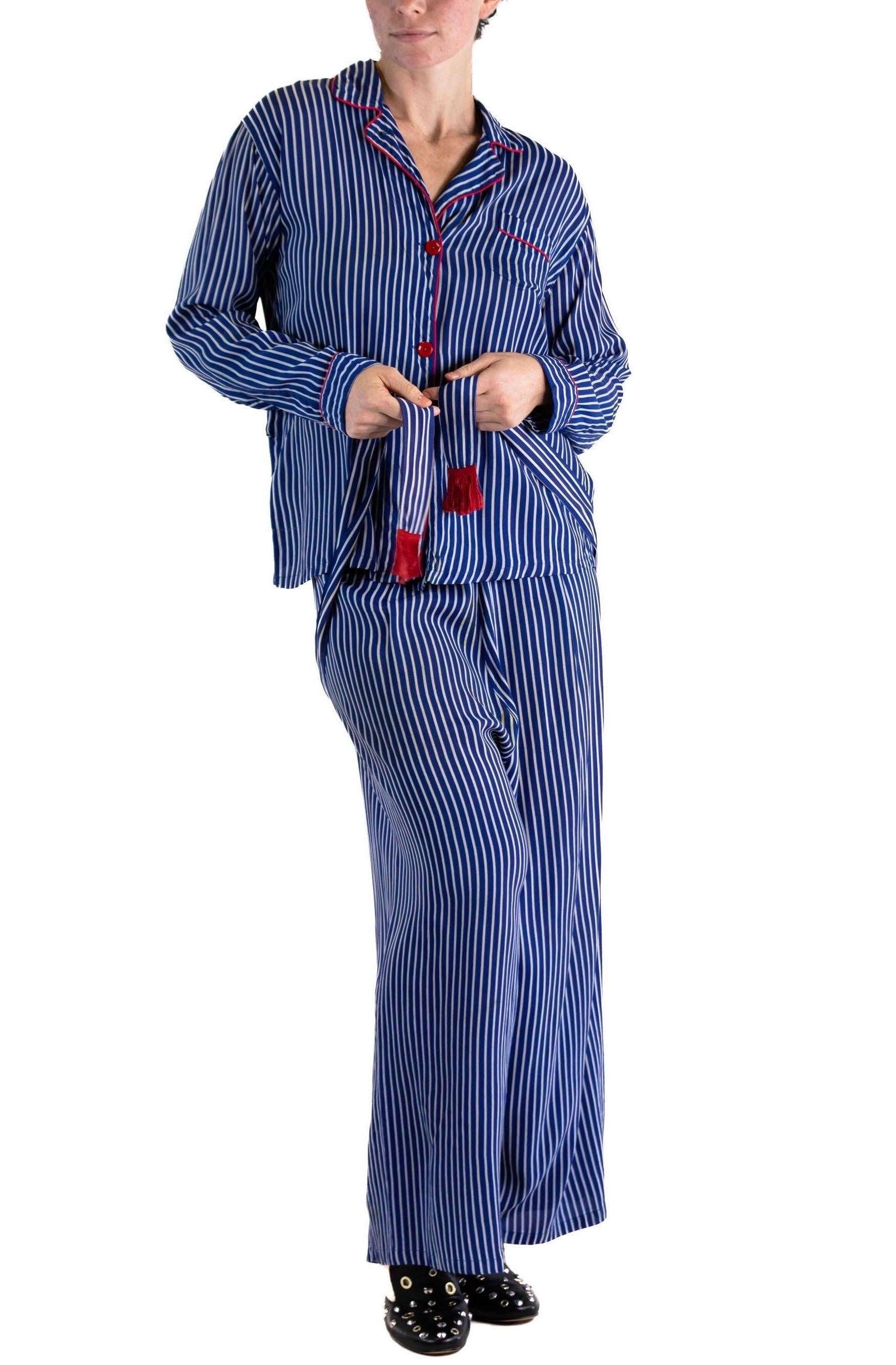 1940S Blue & White Rayon Pajamas With Red Piping For Sale 1