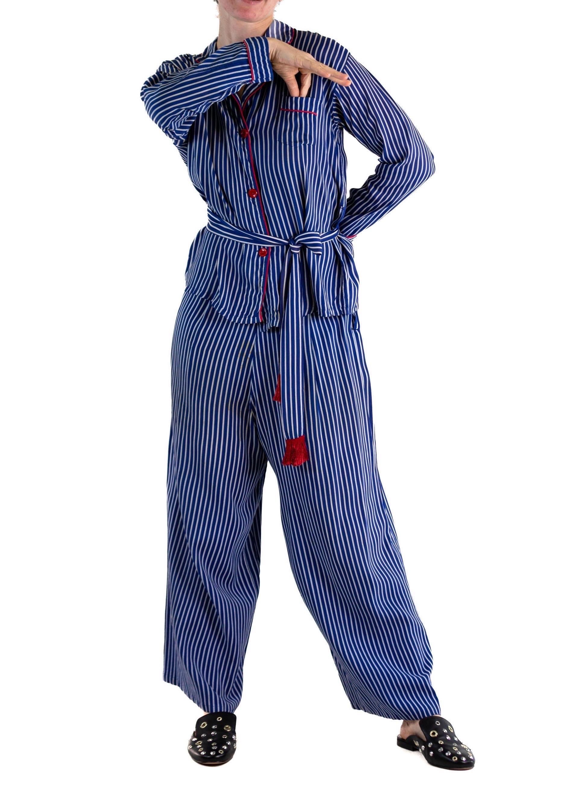 1940S Blue & White Rayon Pajamas With Red Piping For Sale 3