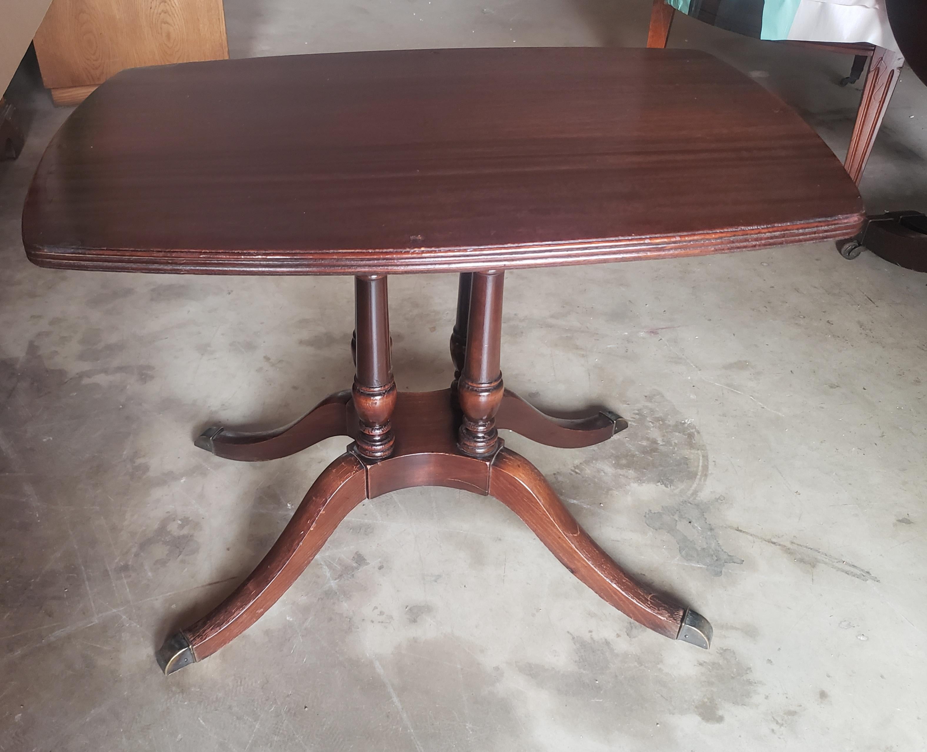 1940s Brandt Furniture Mahogany Side Table with Glass Tray In Good Condition For Sale In Germantown, MD
