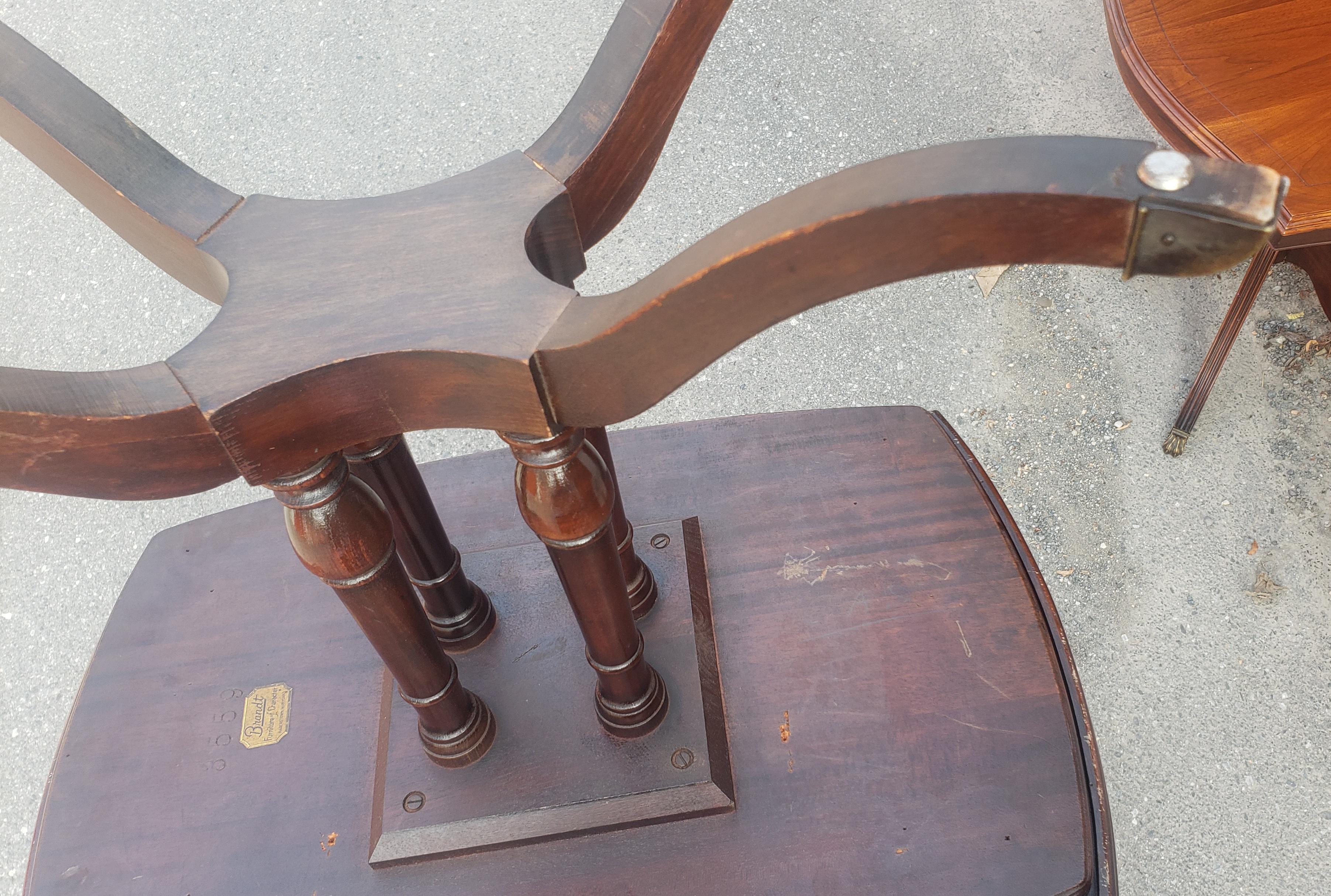 1940s Brandt Furniture Mahogany Side Table with Glass Tray For Sale 5