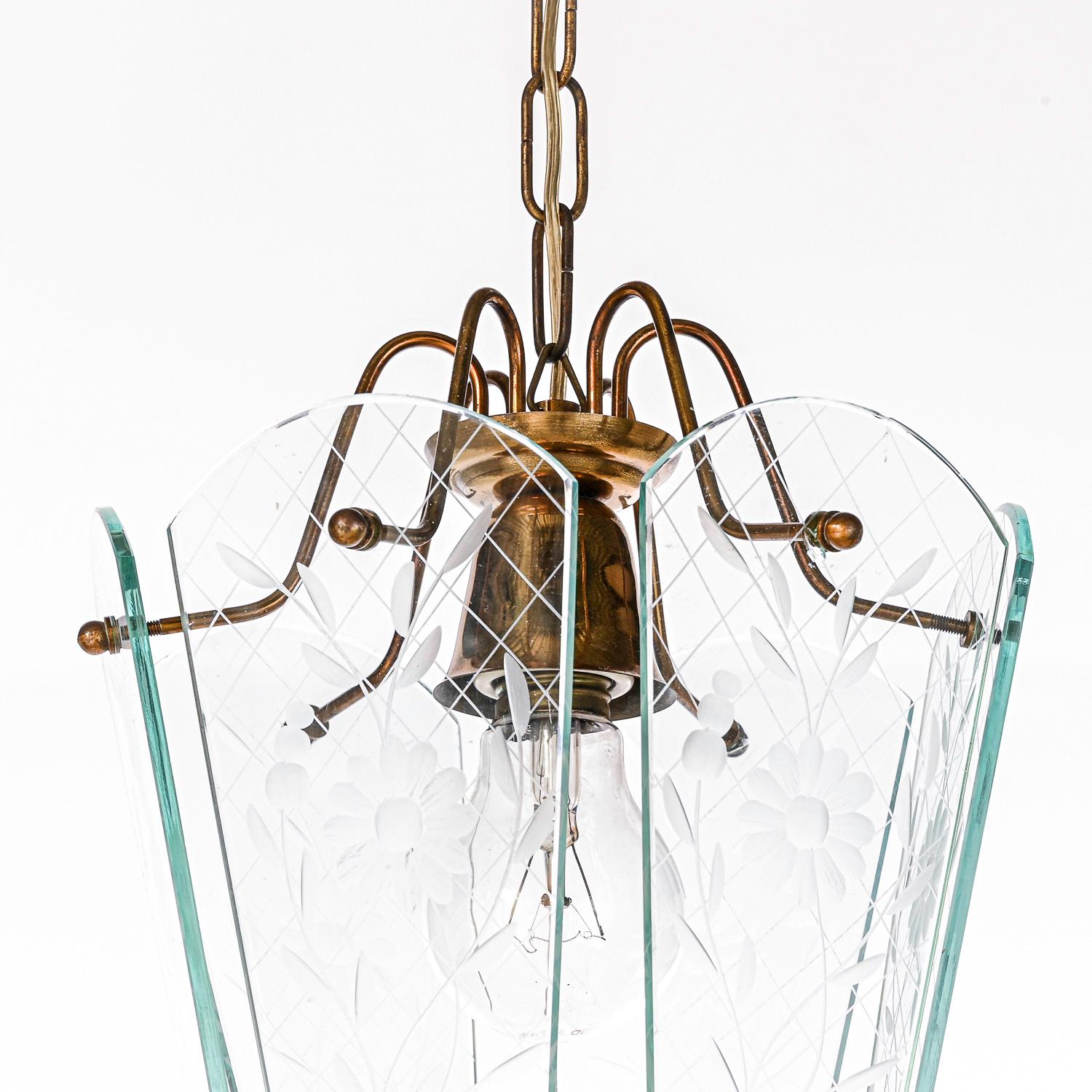 1940's Brass & Glass Lantern in Style of Pietro Chiesa In Good Condition For Sale In Schoorl, NL