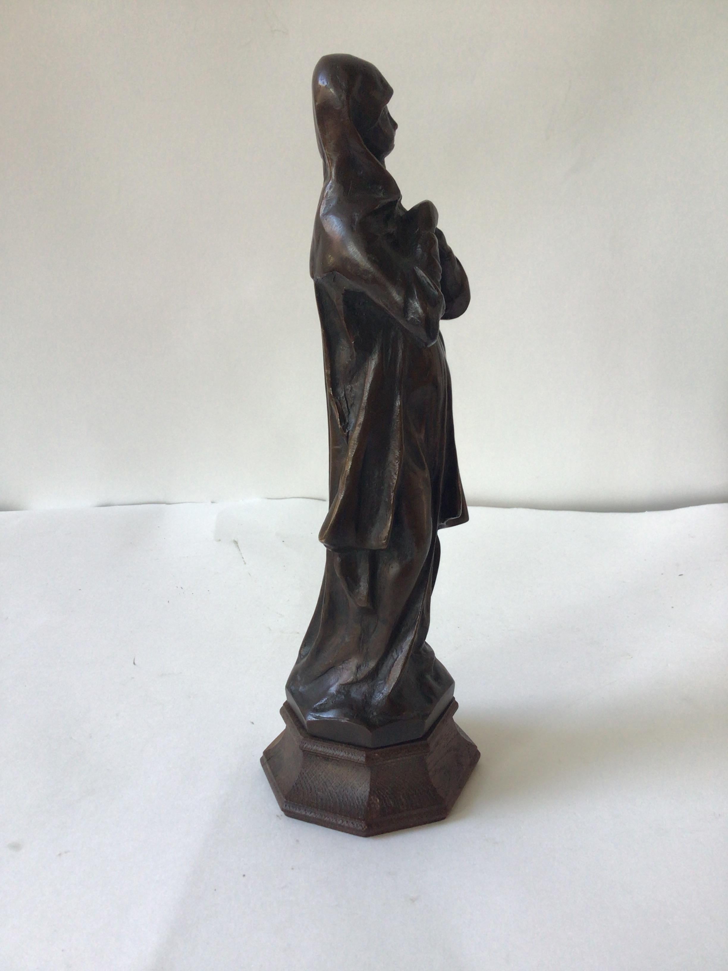 Mid-20th Century 1940s Bronze Sculpture of a Nun For Sale