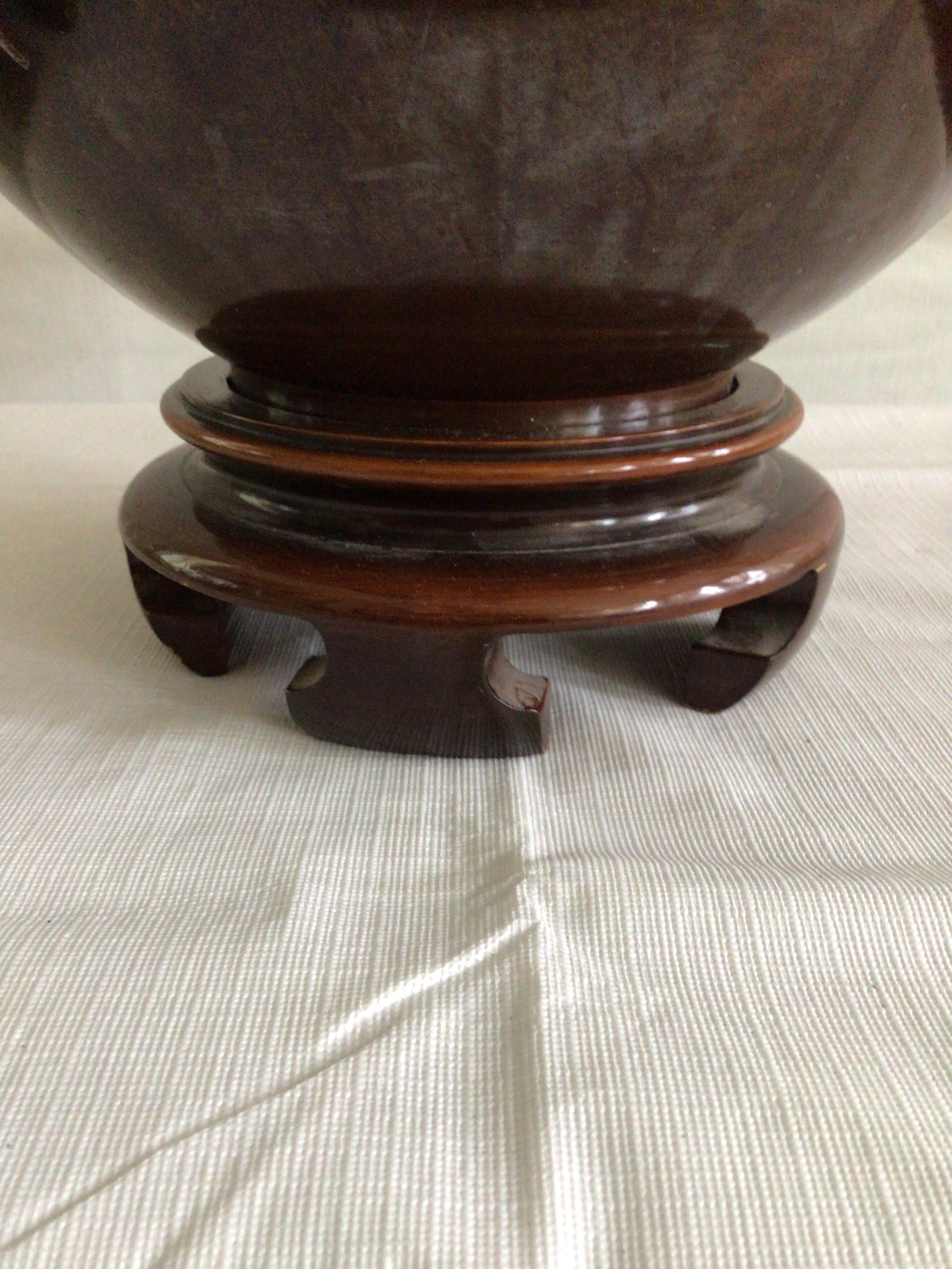 1940s Bronze Table Lamp with Bird on Asian Style Wood Base For Sale 3