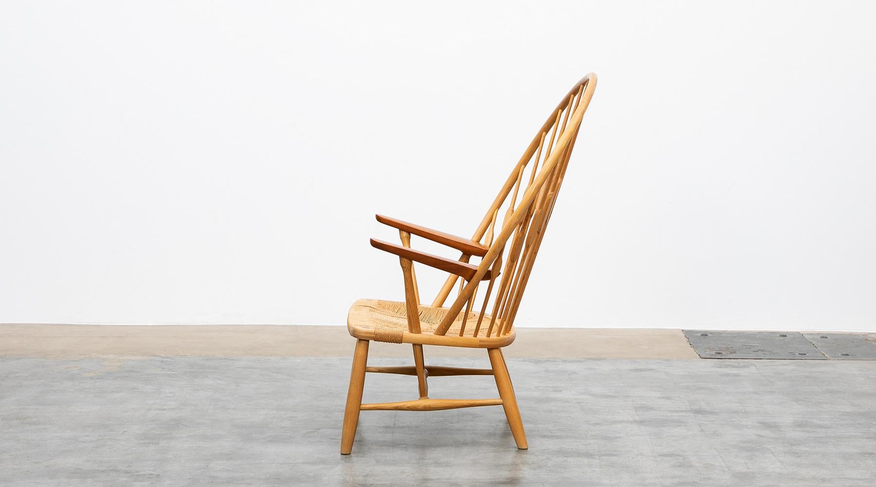 Mid-Century Modern 1940s Brown Ash and Papercord Peacock Chair by Hans Wegner 'd'