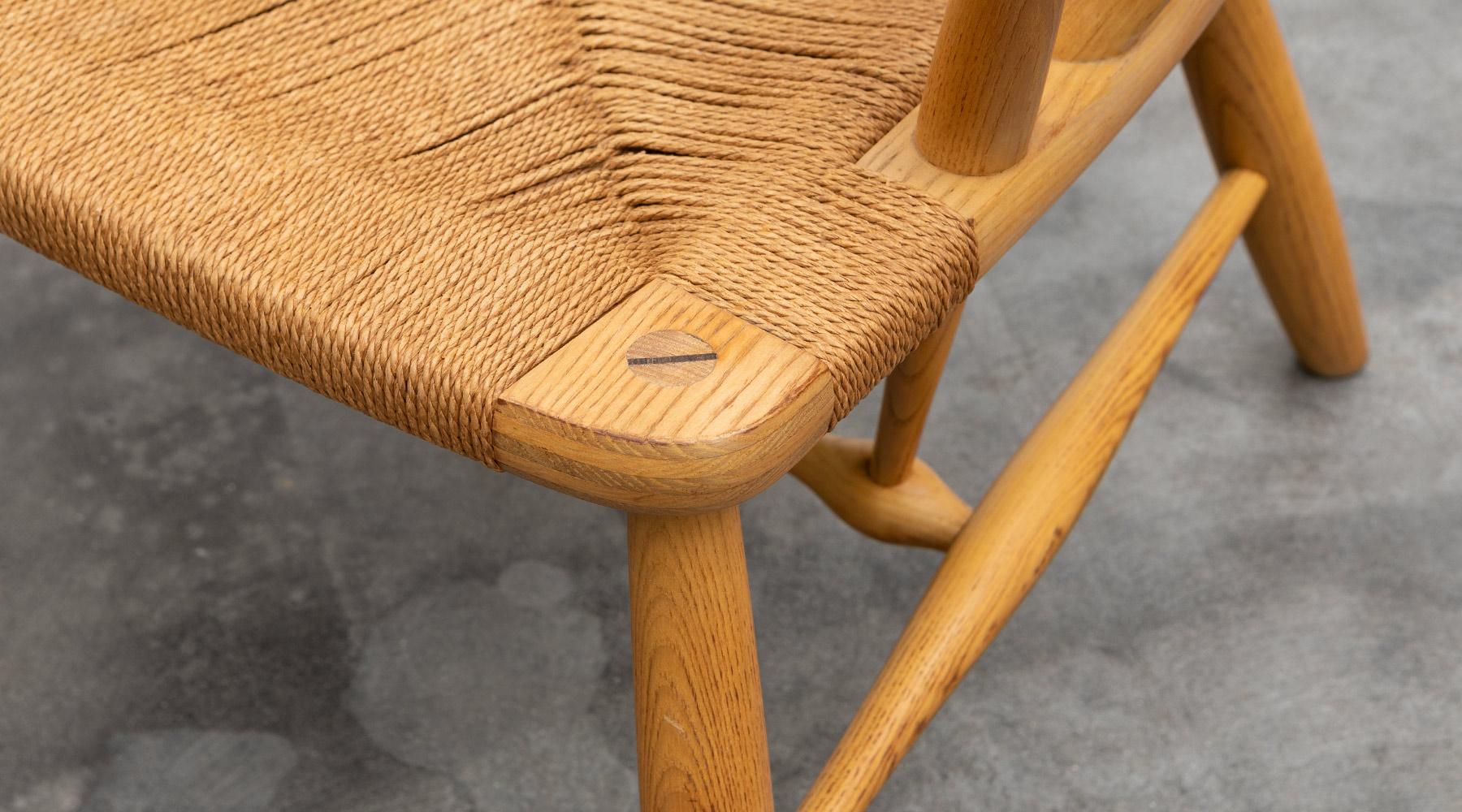 Mid-20th Century 1940s Brown Ash and Papercord Peacock Chair by Hans Wegner For Sale