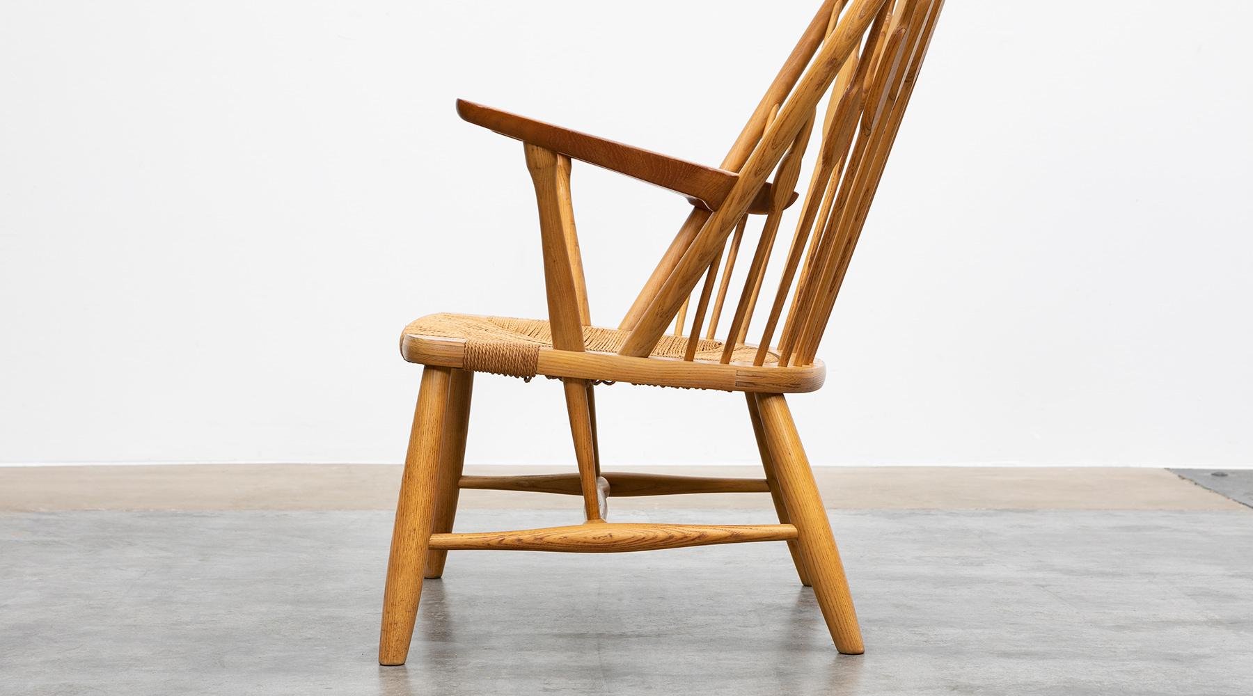 1940s Brown Ash and Papercord Peacock Chair by Hans Wegner For Sale 1