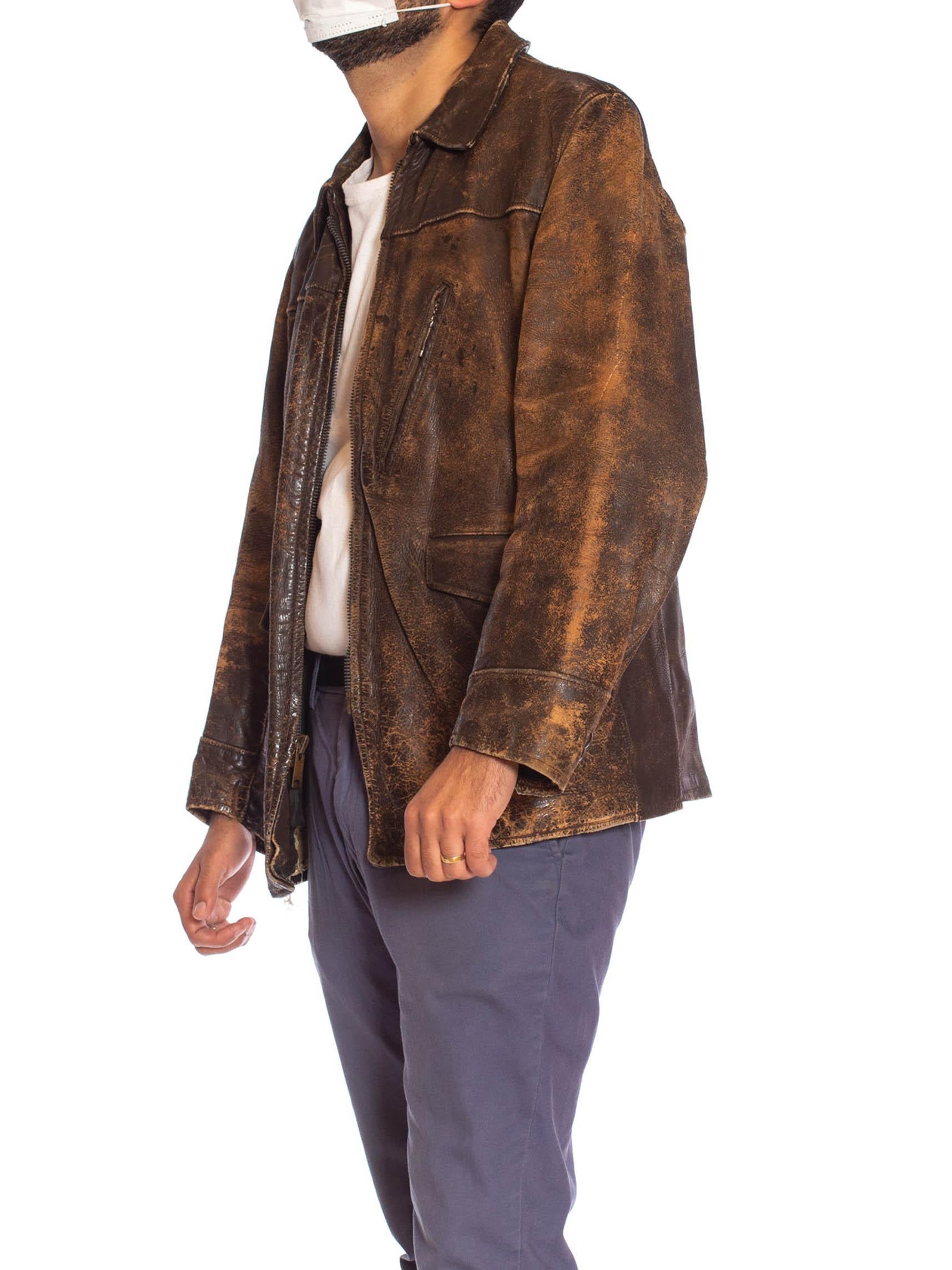 1940S Brown Leather Distressed Zipper Front Jacket In Excellent Condition For Sale In New York, NY