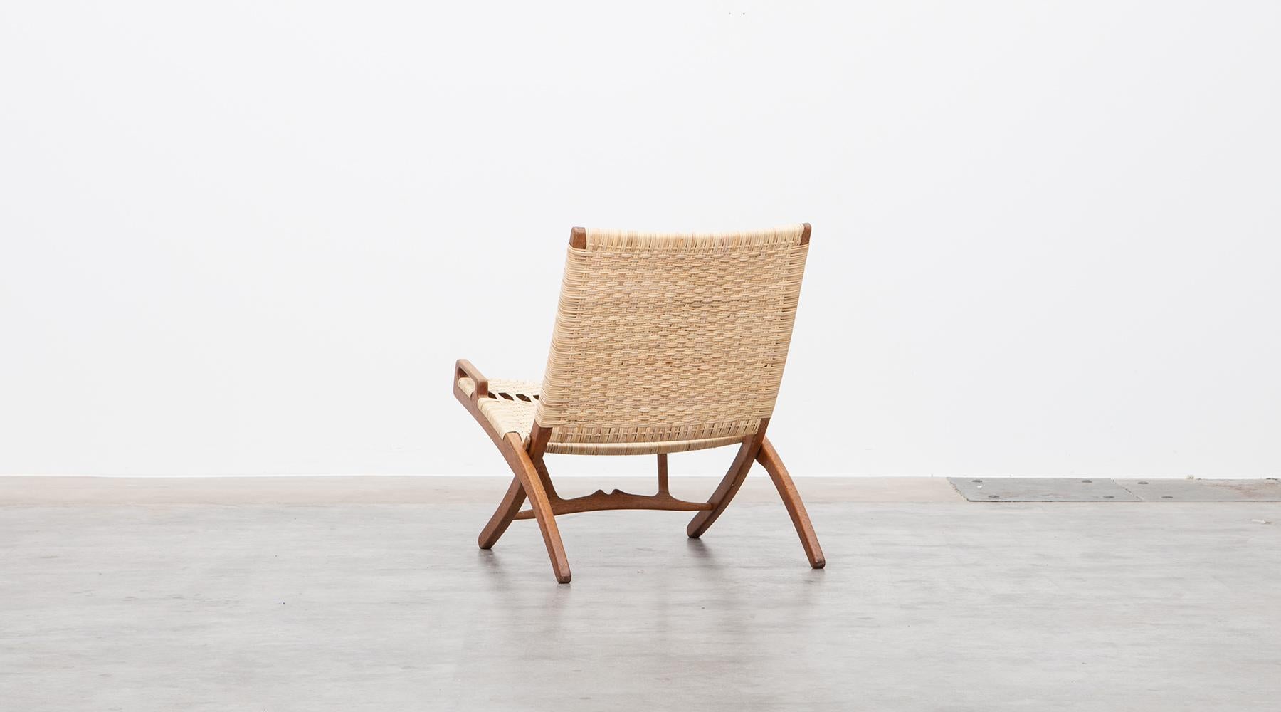 1940s Brown Oak and White Cane Folding Chair by Hans Wegner For Sale 3