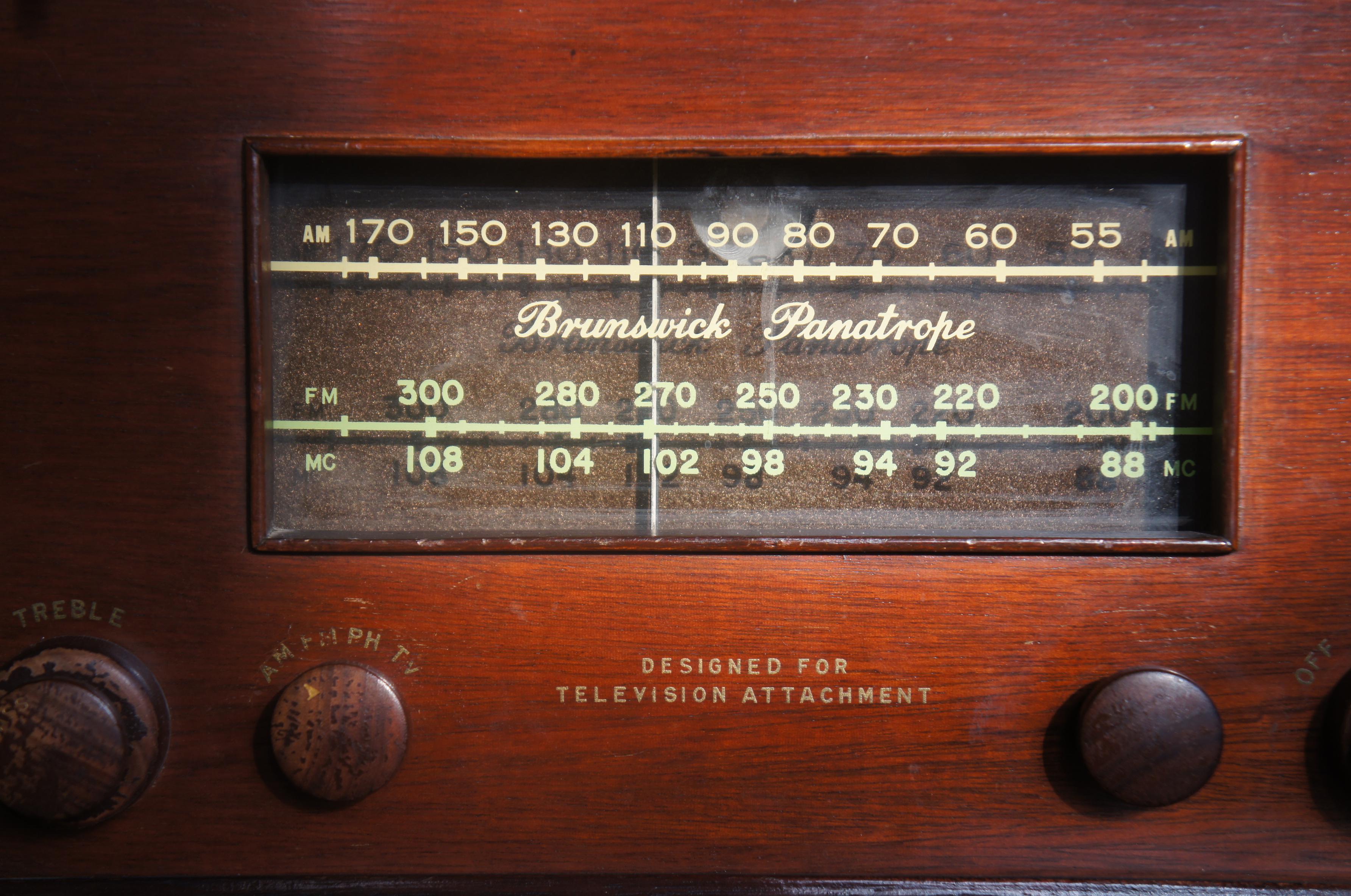 1940s Brunswick Panatrope Drum Table Sheraton Duncan Phyfe Caoba Música Radio en venta 4