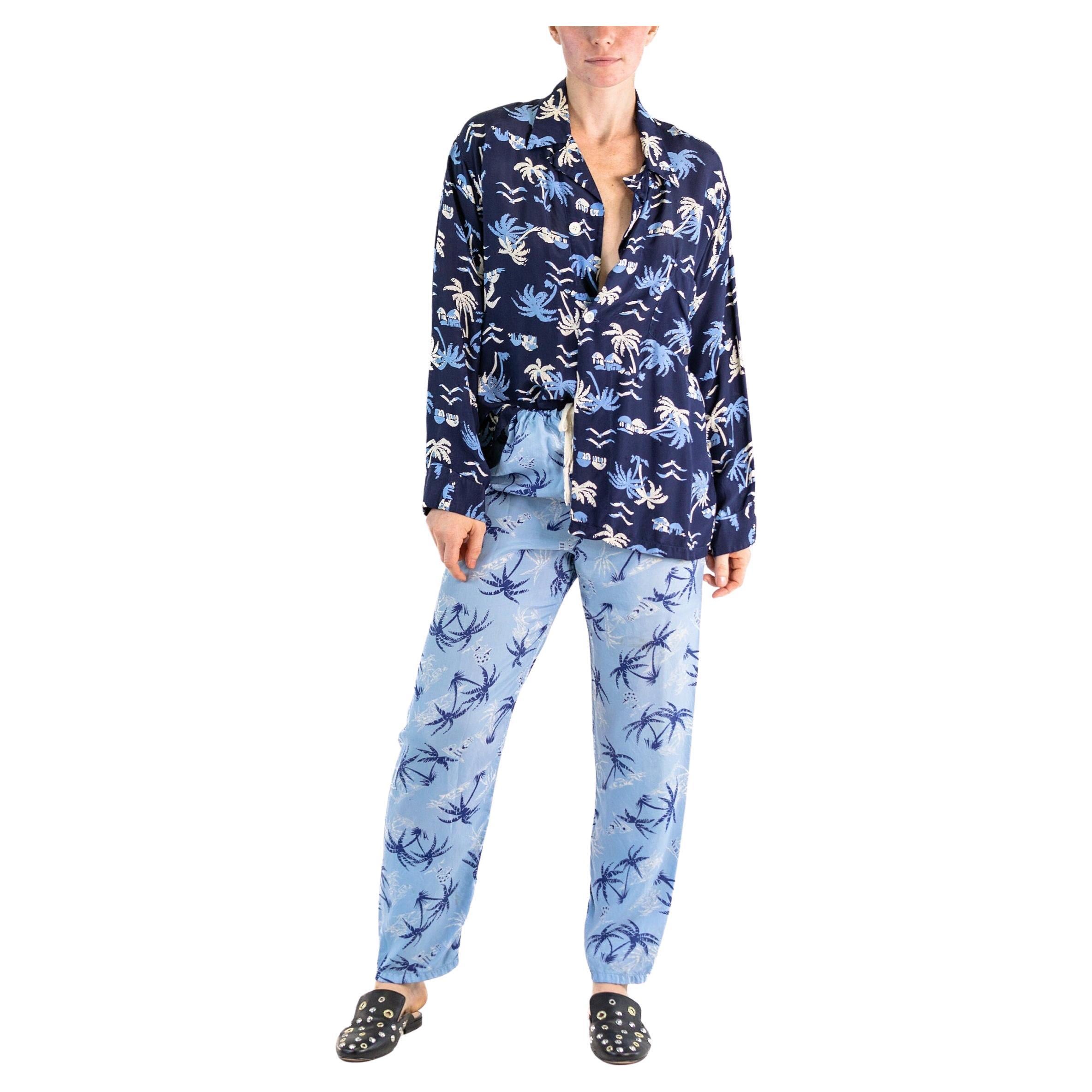 1940S BULLOCKS Navy Blue Rayon White Palm Tree Top & Pant Set For Sale