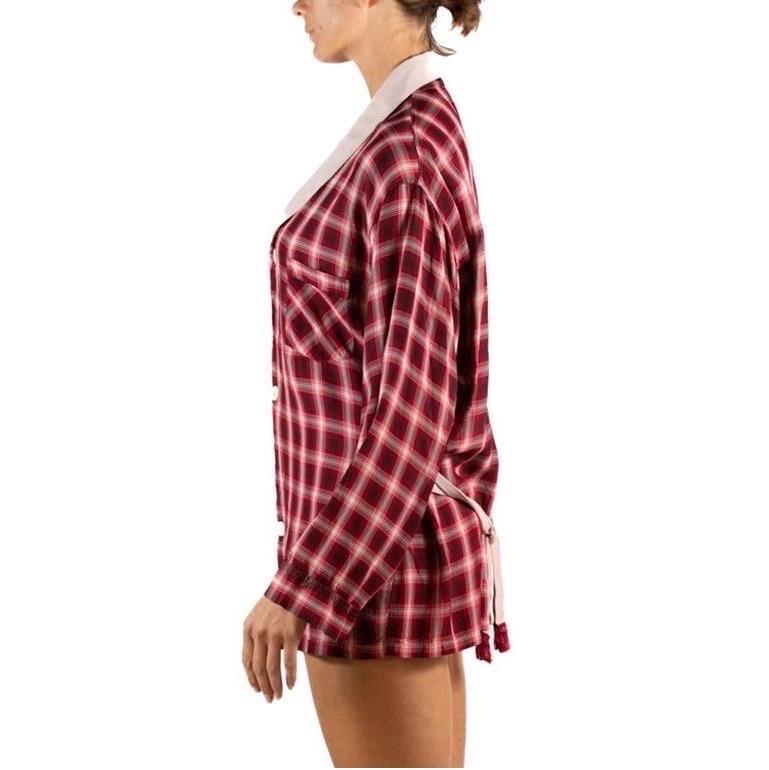 1940S Burgundy Light Weight Rayon Plaid Men's Shirt In Excellent Condition For Sale In New York, NY