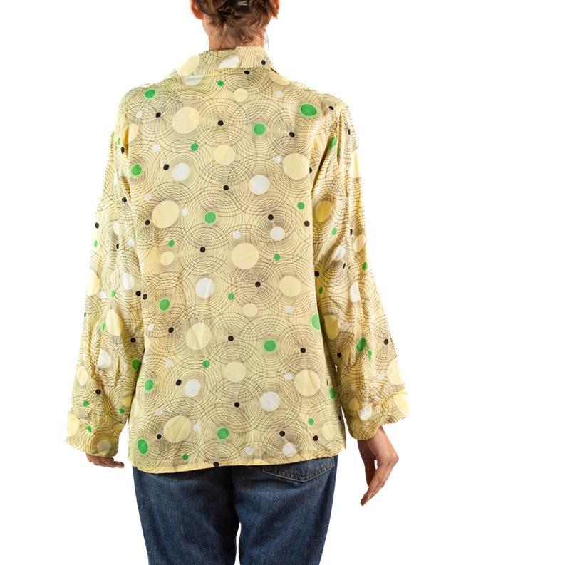 1940S Butter Yellow & Black Cold Rayon Atomic Geometric Button Down Men's Shirt For Sale 2