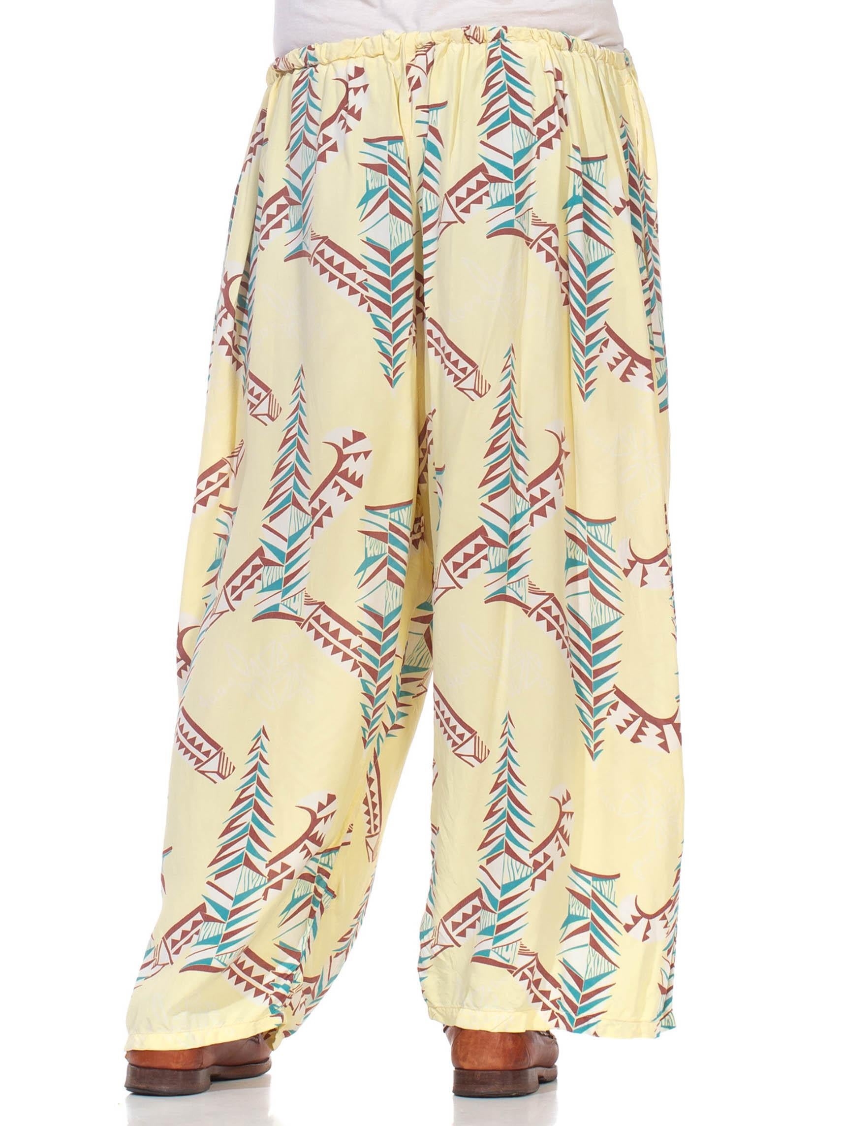 1940S Butter Yellow Brown & Teal Rayon Pajama Lounge Pants In Excellent Condition For Sale In New York, NY