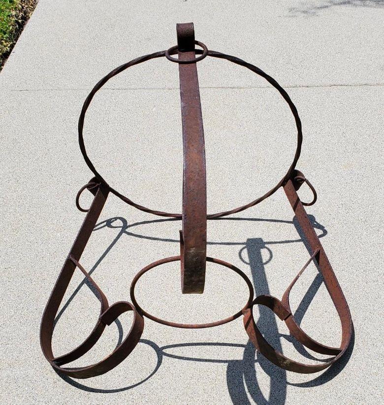 1940s California Forged Flat Iron Planter Holder With Forged Rings Brutalist For Sale 6
