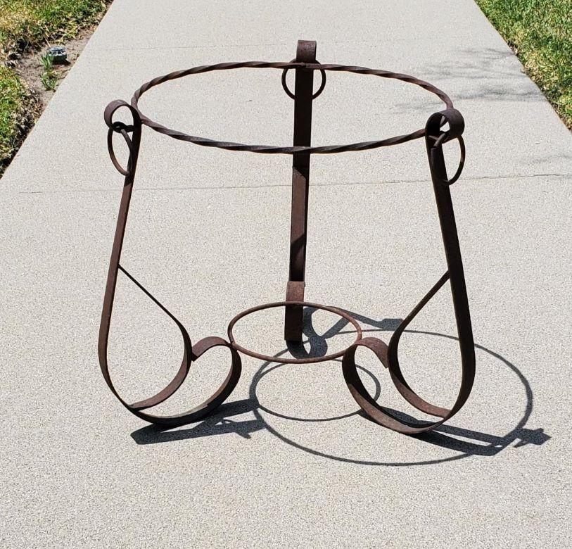 American 1940s California Forged Flat Iron Planter Holder With Forged Rings Brutalist For Sale
