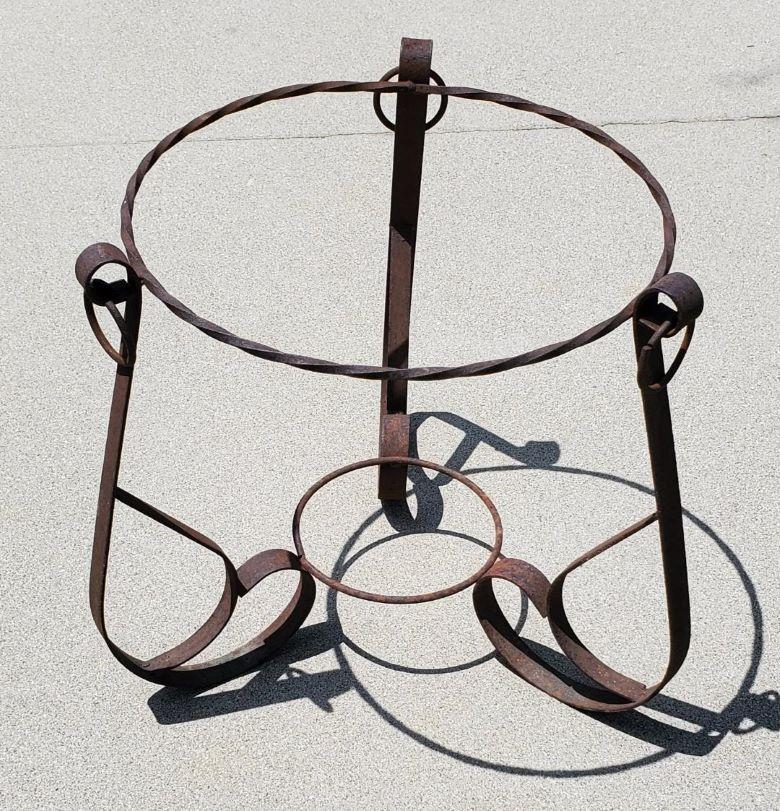 1940s California Forged Flat Iron Planter Holder With Forged Rings Brutalist For Sale 1