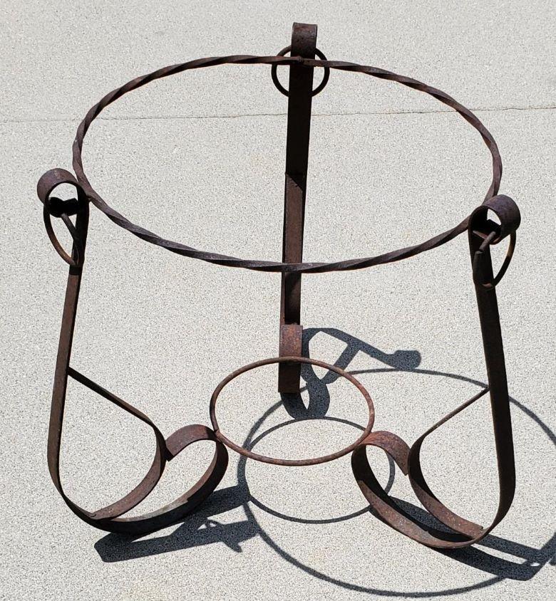 1940s California Forged Flat Iron Planter Holder With Forged Rings Brutalist For Sale 2