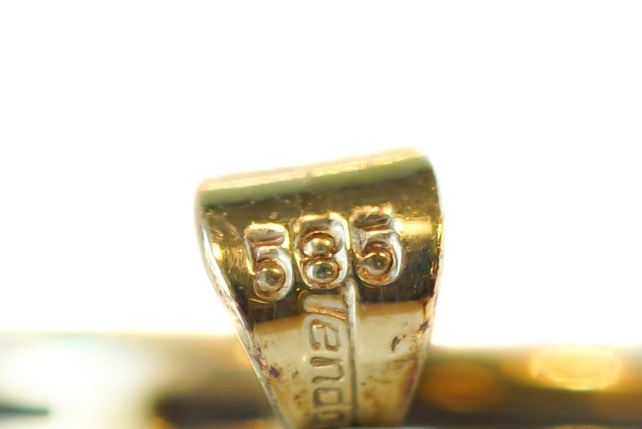 1940er Jahre Umwandelbare Brosche und Anhänger mit Kamee und Diamant 14 Karat Gold im Zustand „Gut“ im Angebot in Atlanta, GA