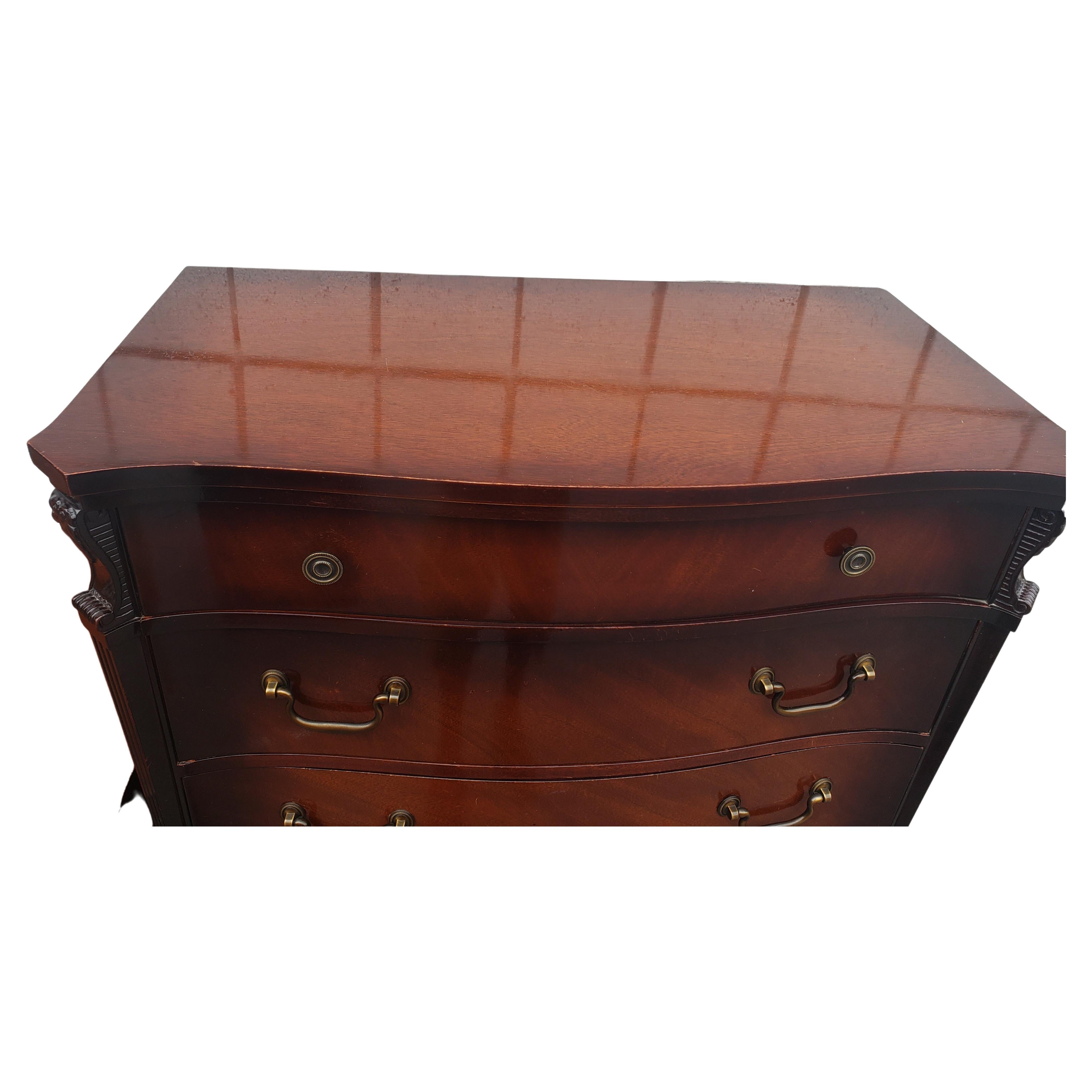 Chippendale 1940s Carlton House Mahogany Chest on Chest Of Drawers For Sale