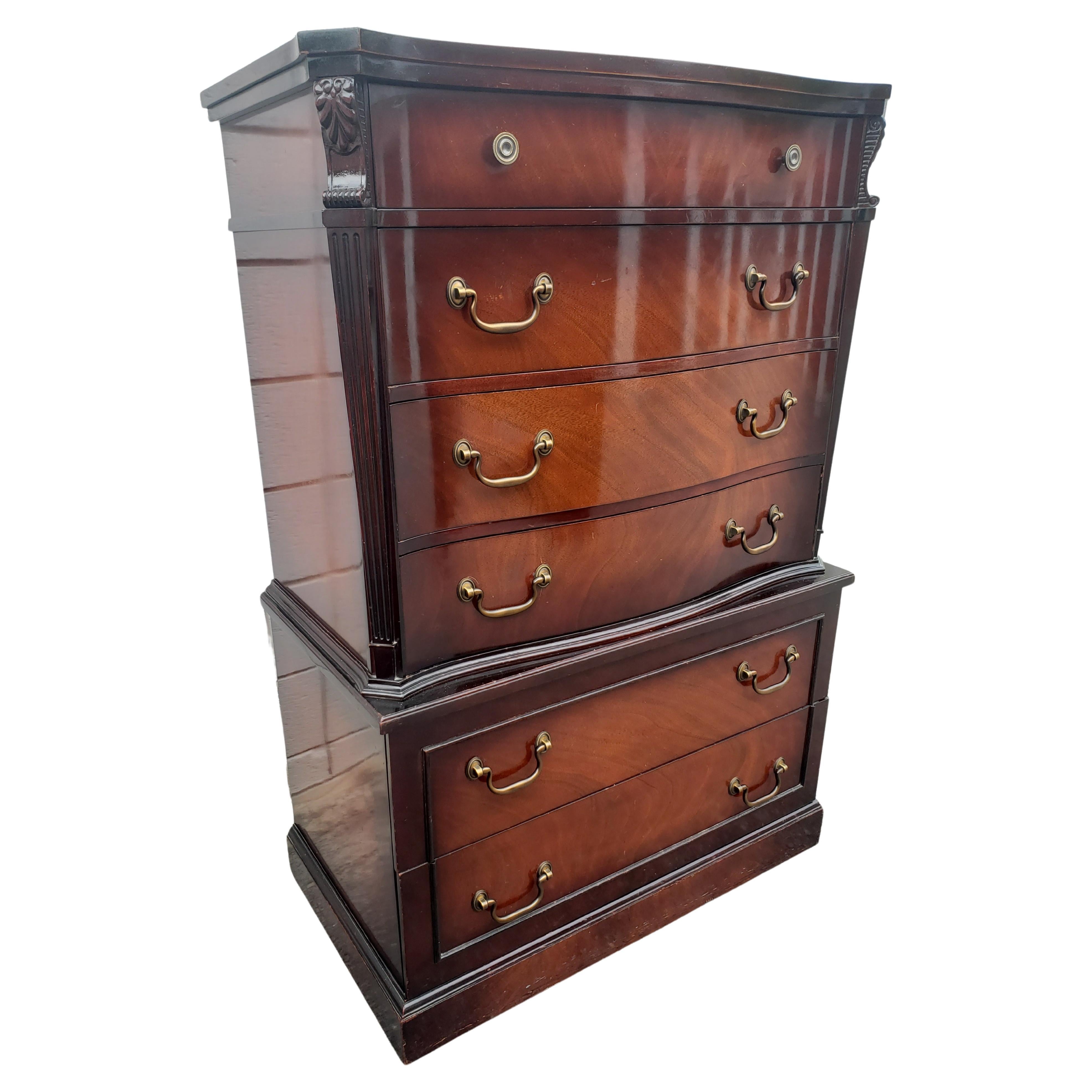 20th Century 1940s Carlton House Mahogany Chest on Chest Of Drawers For Sale