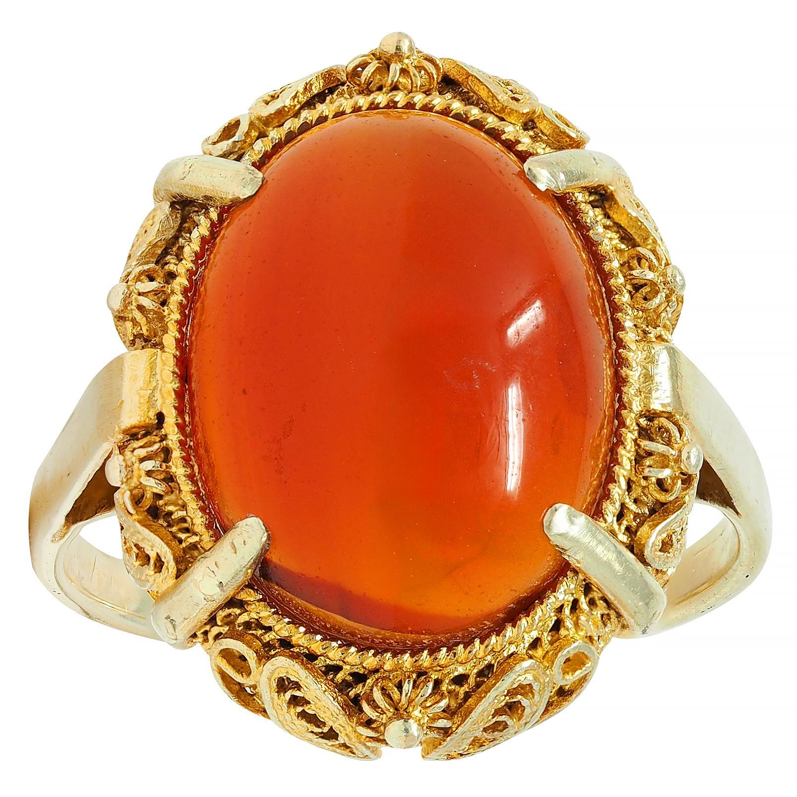 1940s Carnelian 14 Karat Yellow Gold Vintage Cabochon Filigree Ring 4