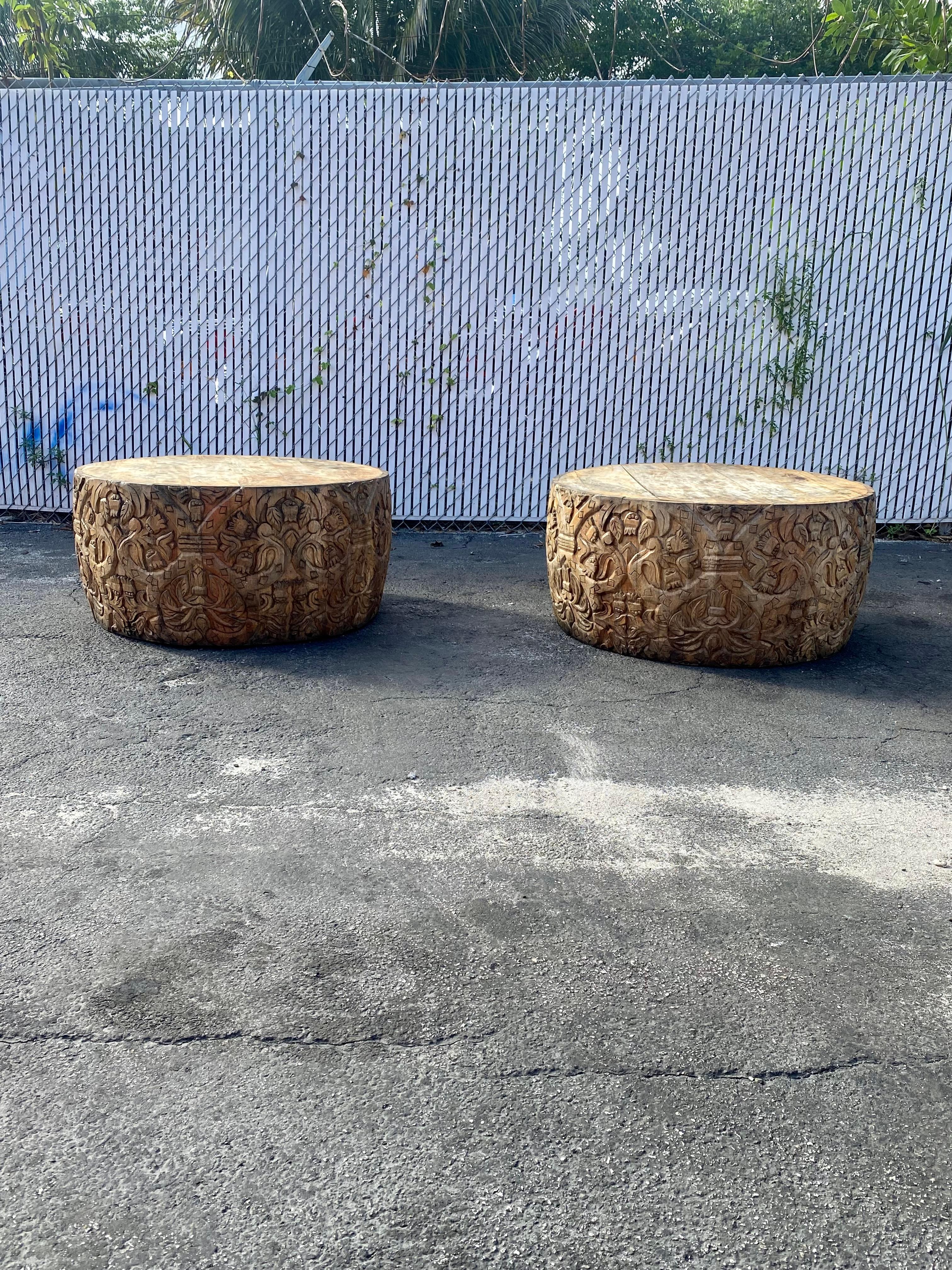 European 1940s Heavily Carved Teak Gilt Wood Round Drum Coffee Tables, Set of 2 For Sale
