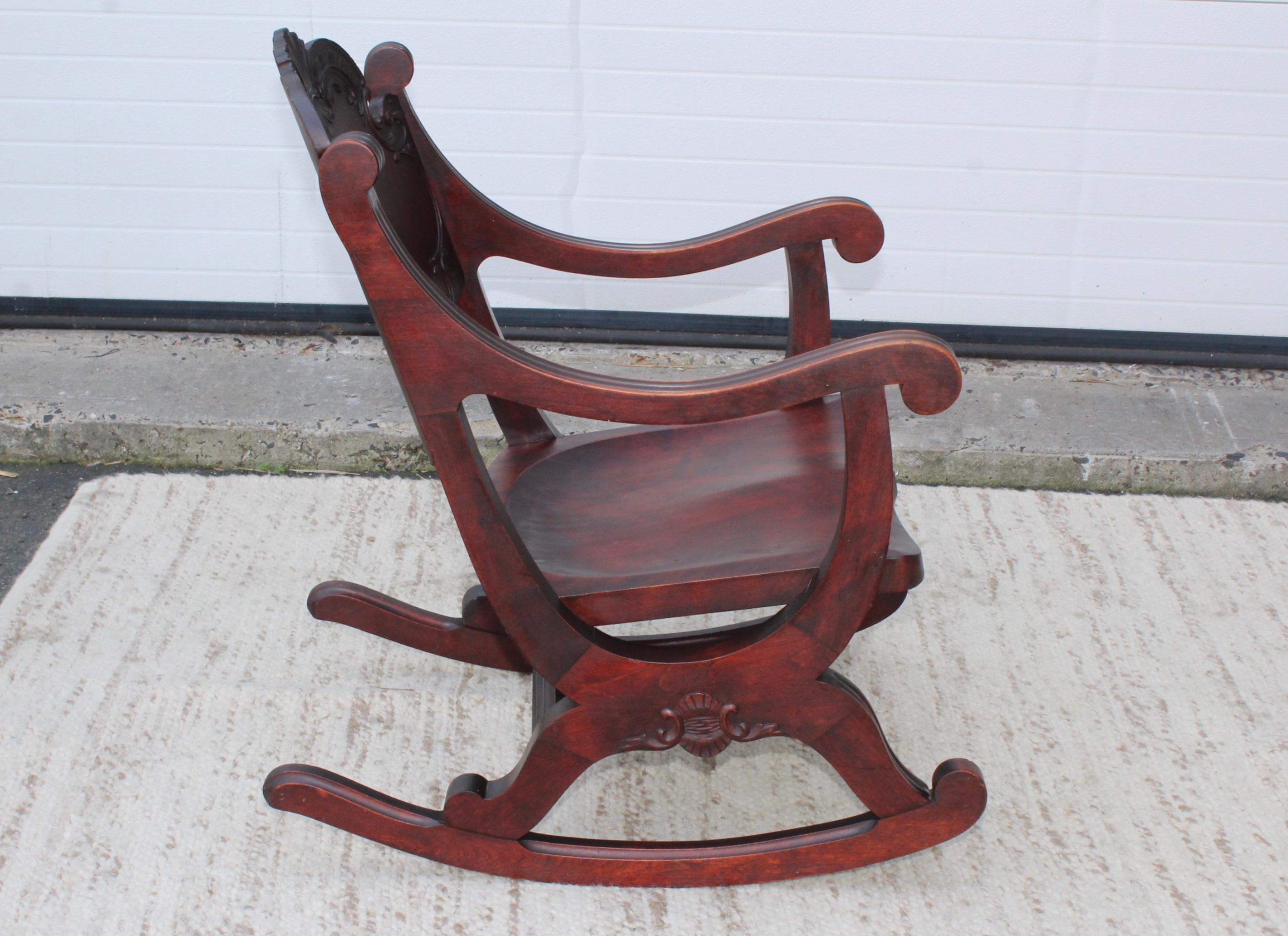 1940s Carved Mahogany Rocking Chair In Good Condition In New York, NY
