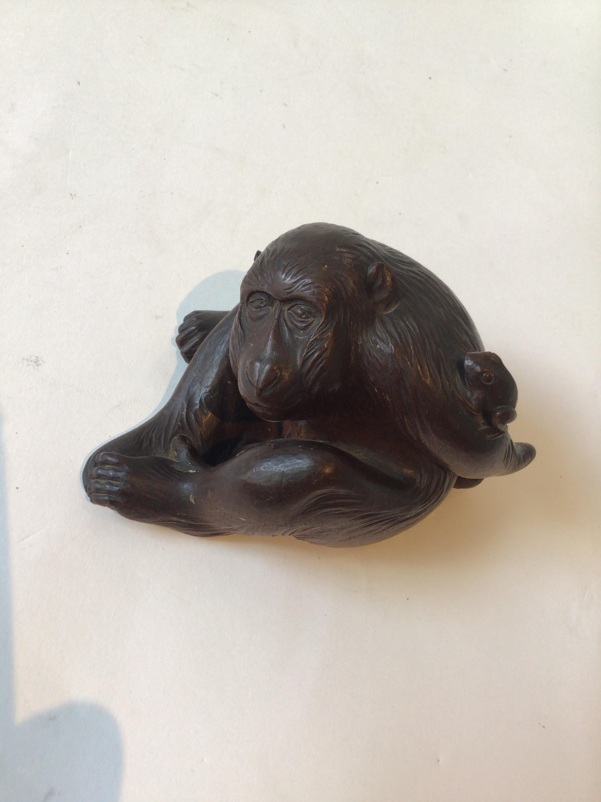 1940s Carved Wood Monkey with Frog In Good Condition In Tarrytown, NY