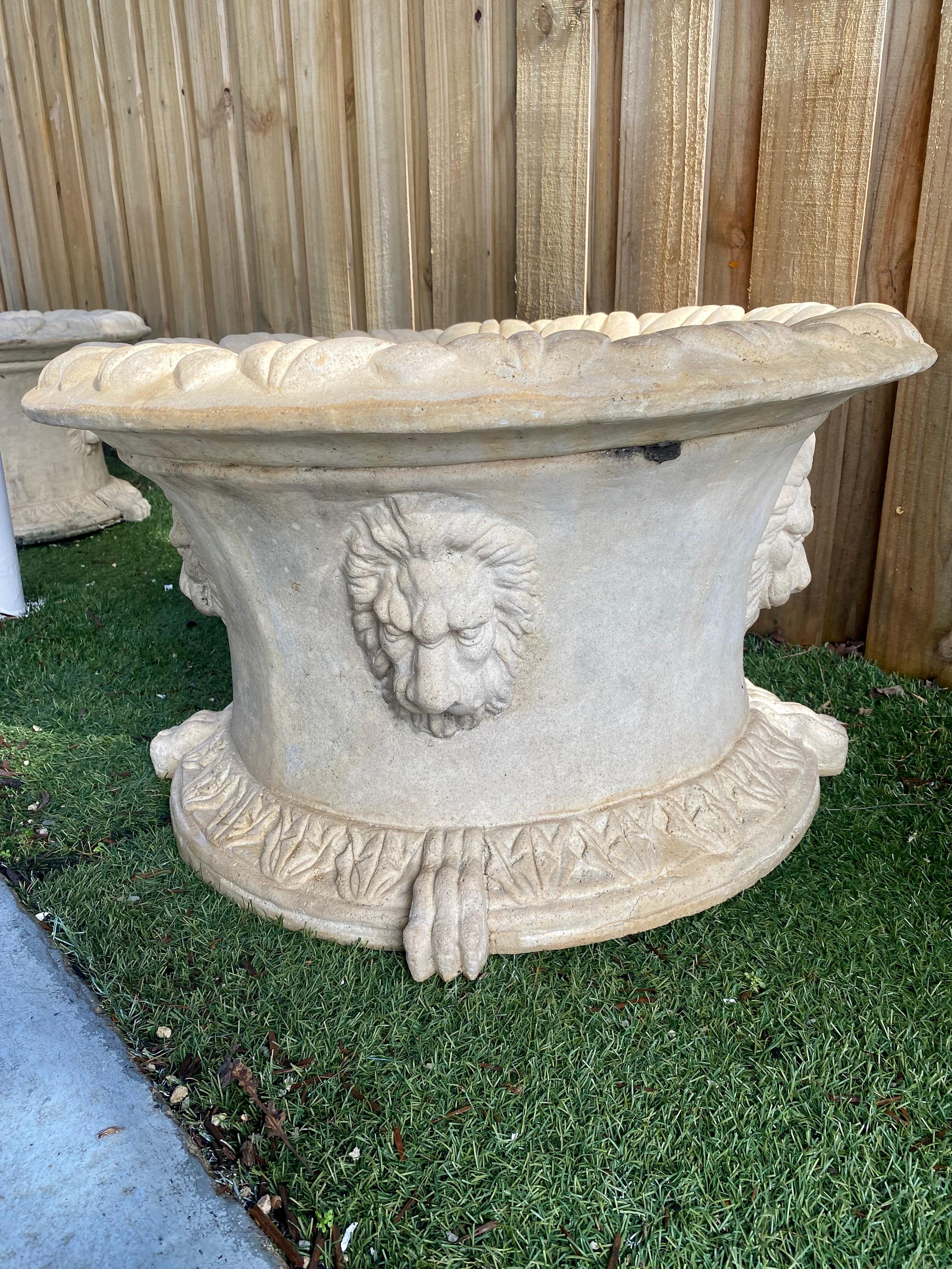 1940s Beige Cast Stone Large Round Neoclassical Style Lion Planters, Set of 4 For Sale 2