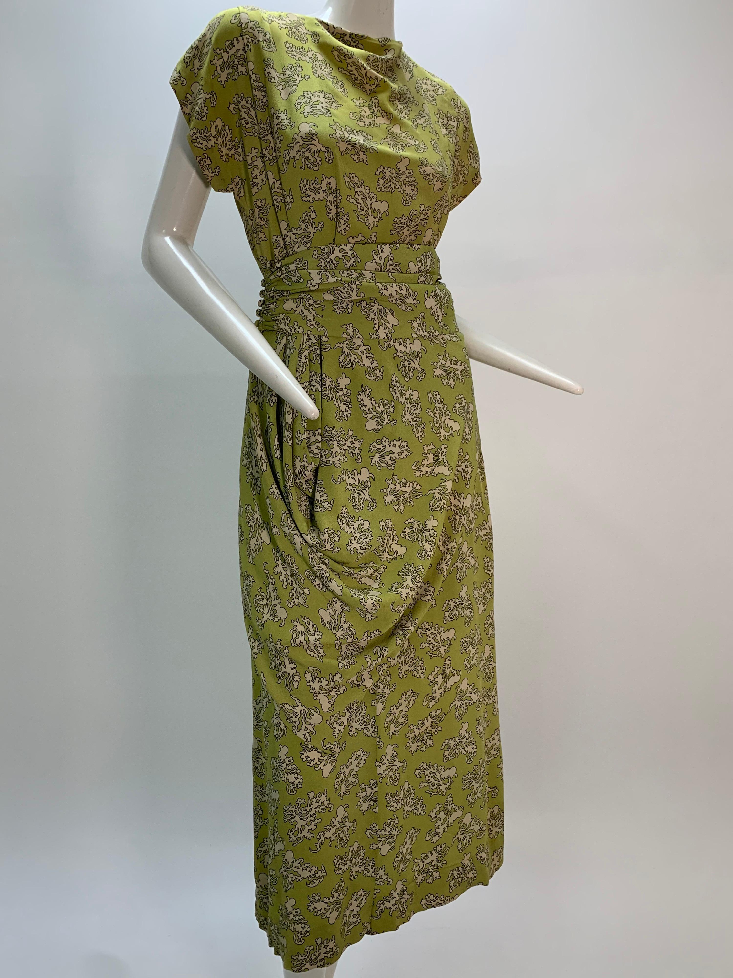1940s Chartreuse Rayon Crepe Print Swing Dress w/ Draped Hip & Cummerbund Waist For Sale 3