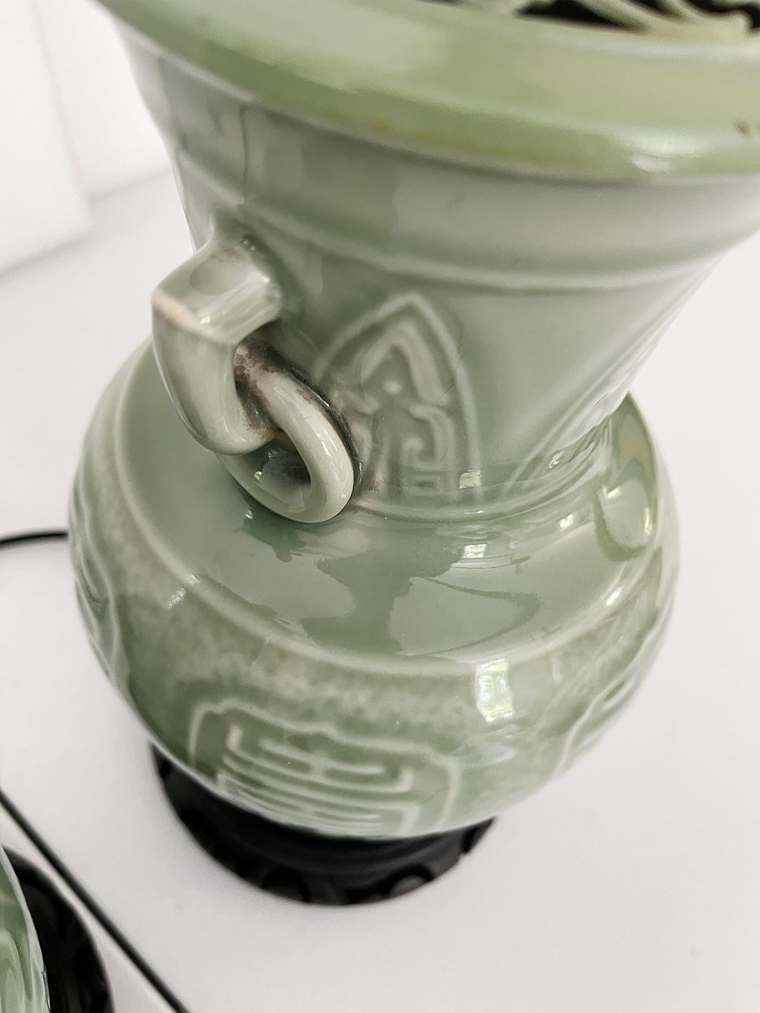 1940s Chinese Celadon Green Ceramic Table Lamps - A Pair In condizioni buone in vendita a New York, NY
