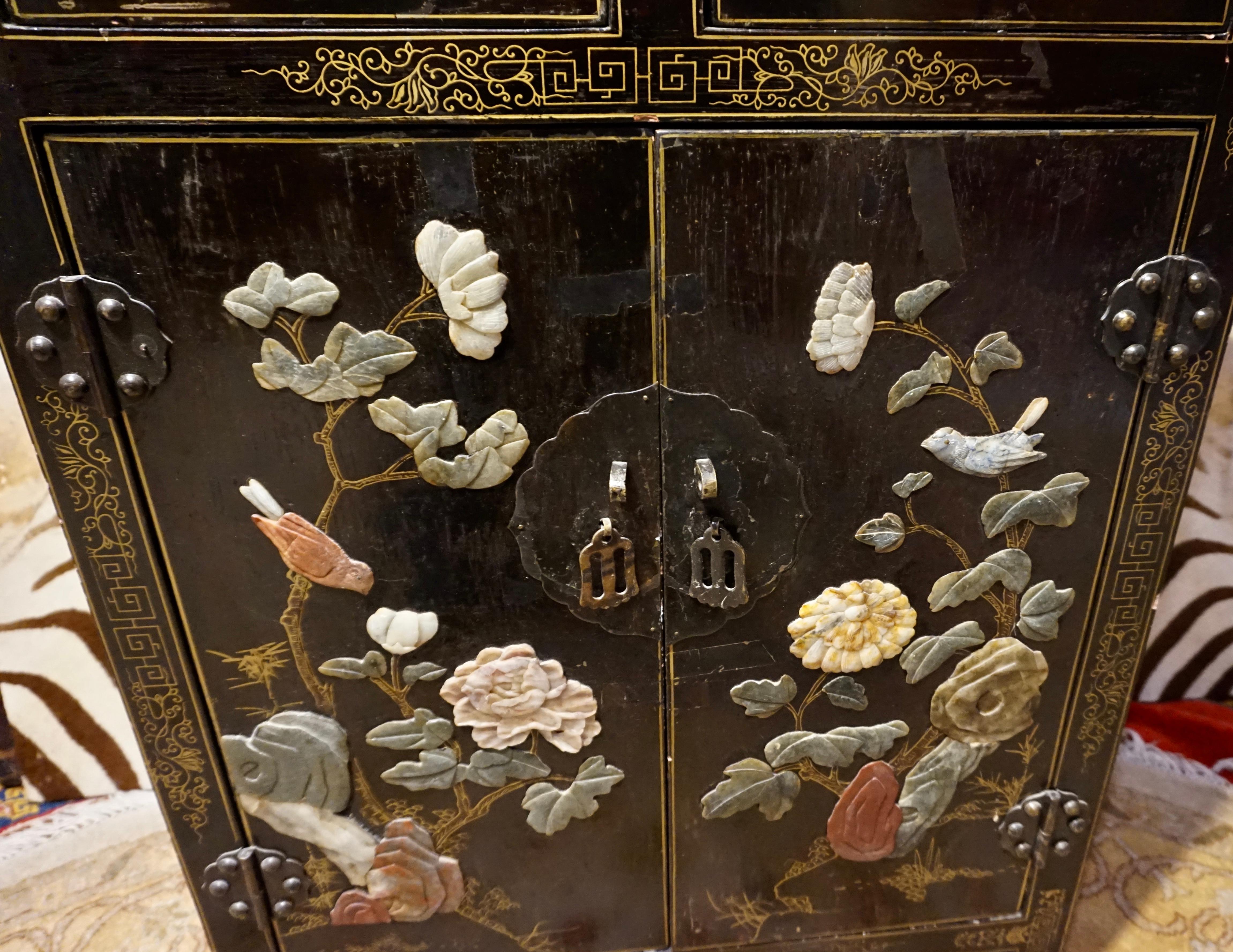1940's Chinese Export Lacquer Hand Painted Soapstone Compact Cabinet 3