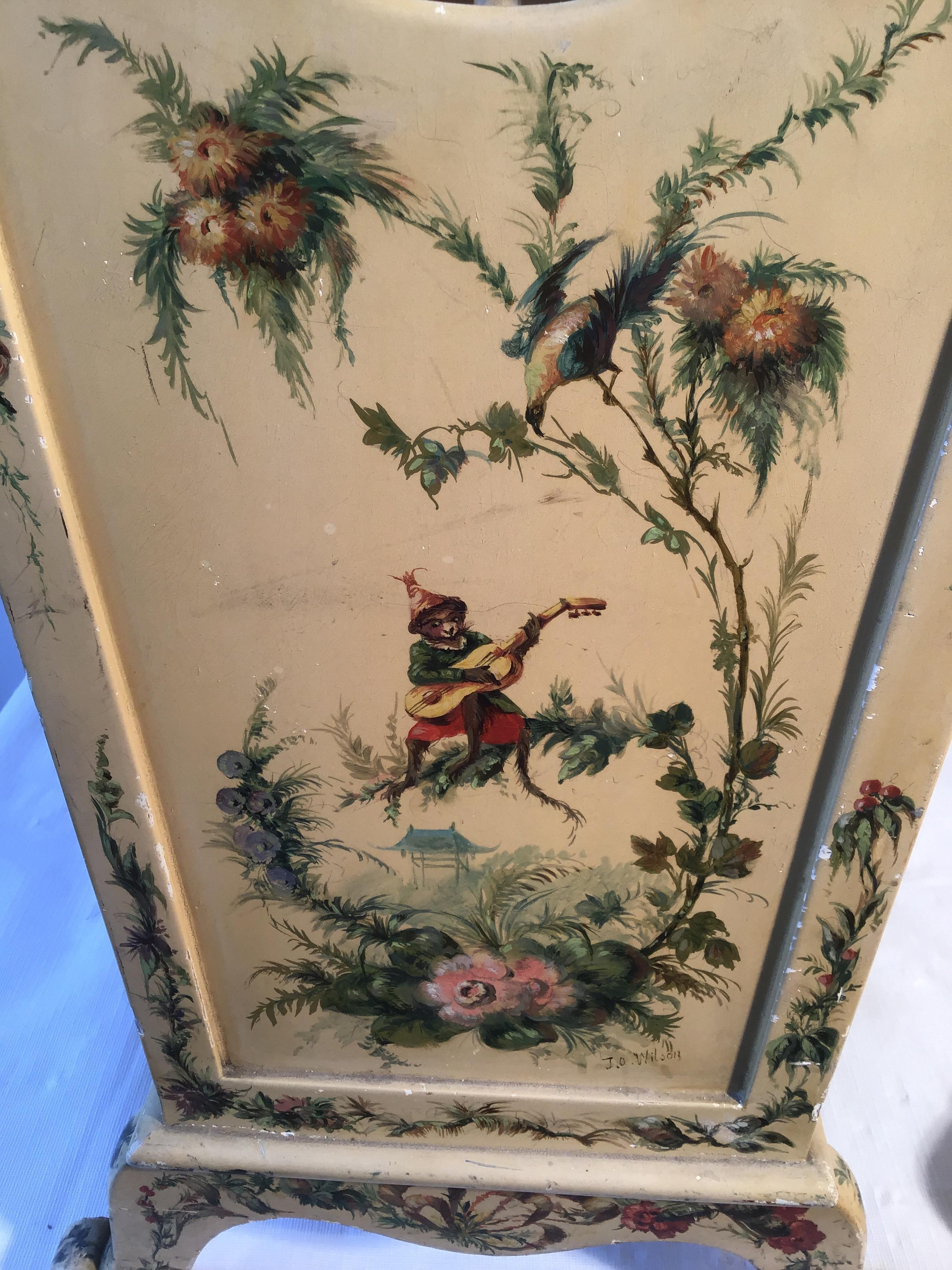 1940s Chinoiserie Hand Painted Magazine Holder For Sale 10