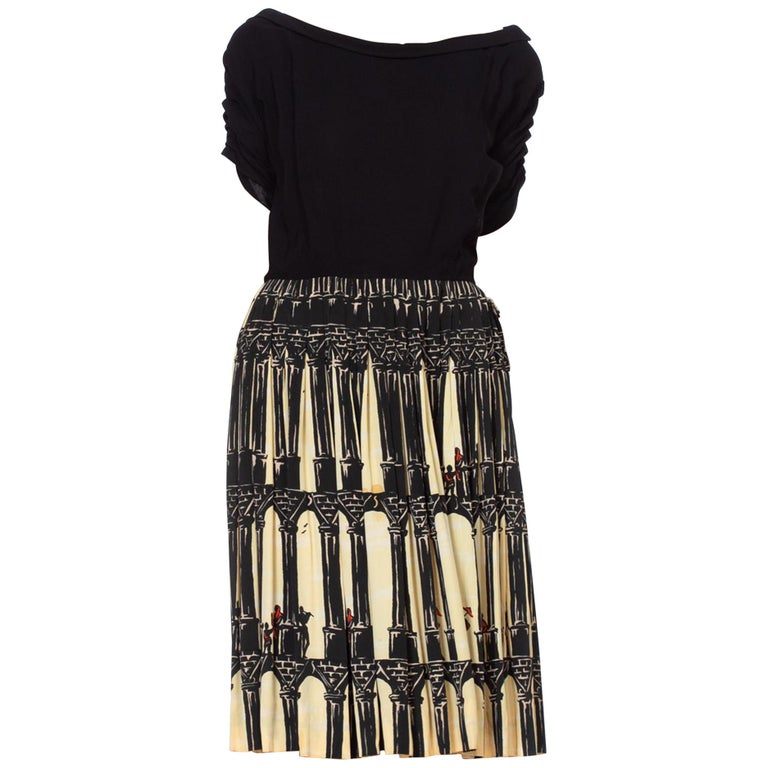 1940's Black & White Rayon roman Novelty Print Fit Flare Dress