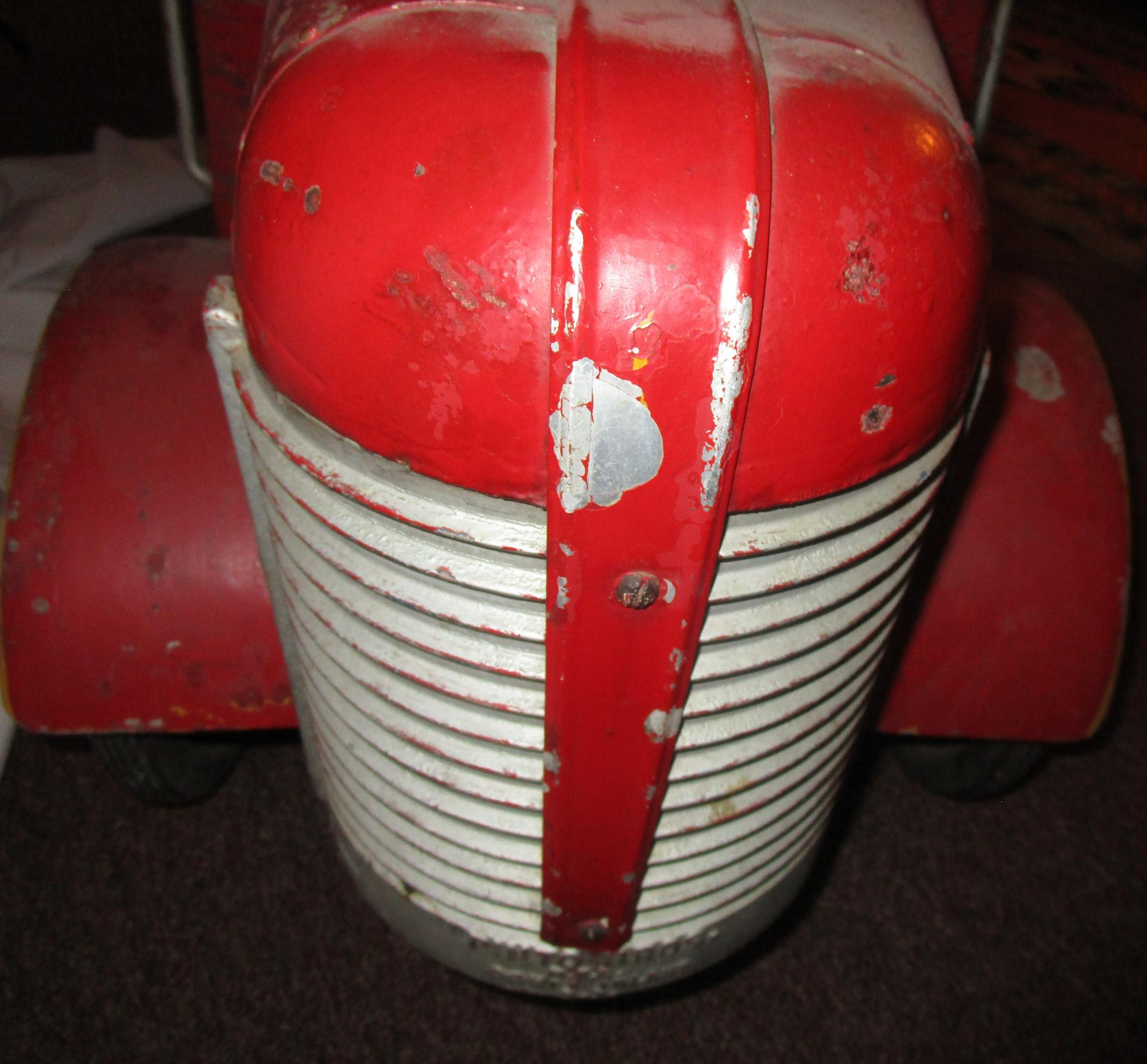 American 1940s Coney Island Amusement Park Kiddie Car Fire Engine in Original Condition