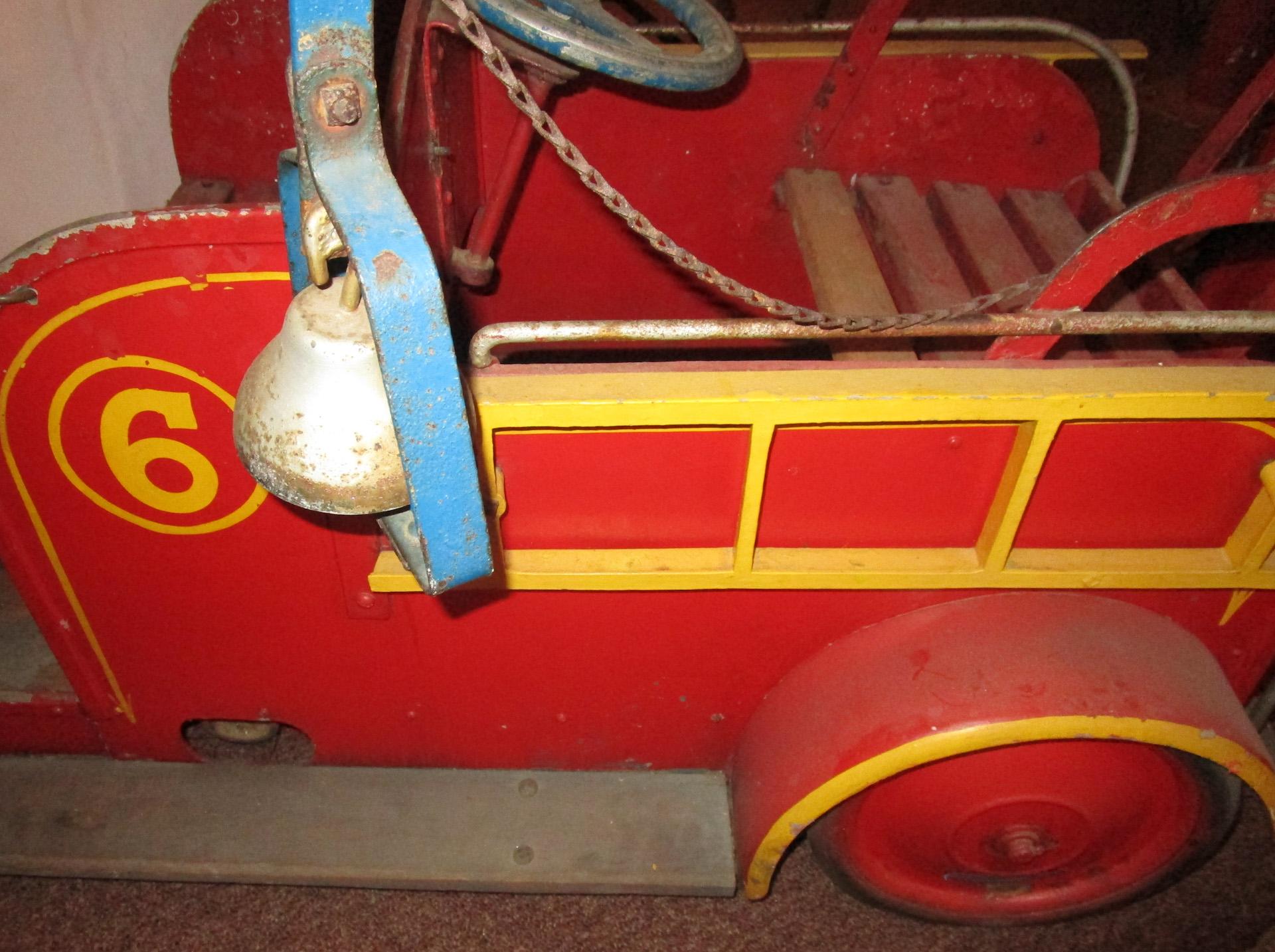 1940s Coney Island Amusement Park Kiddie Car Fire Engine in Original Condition 1